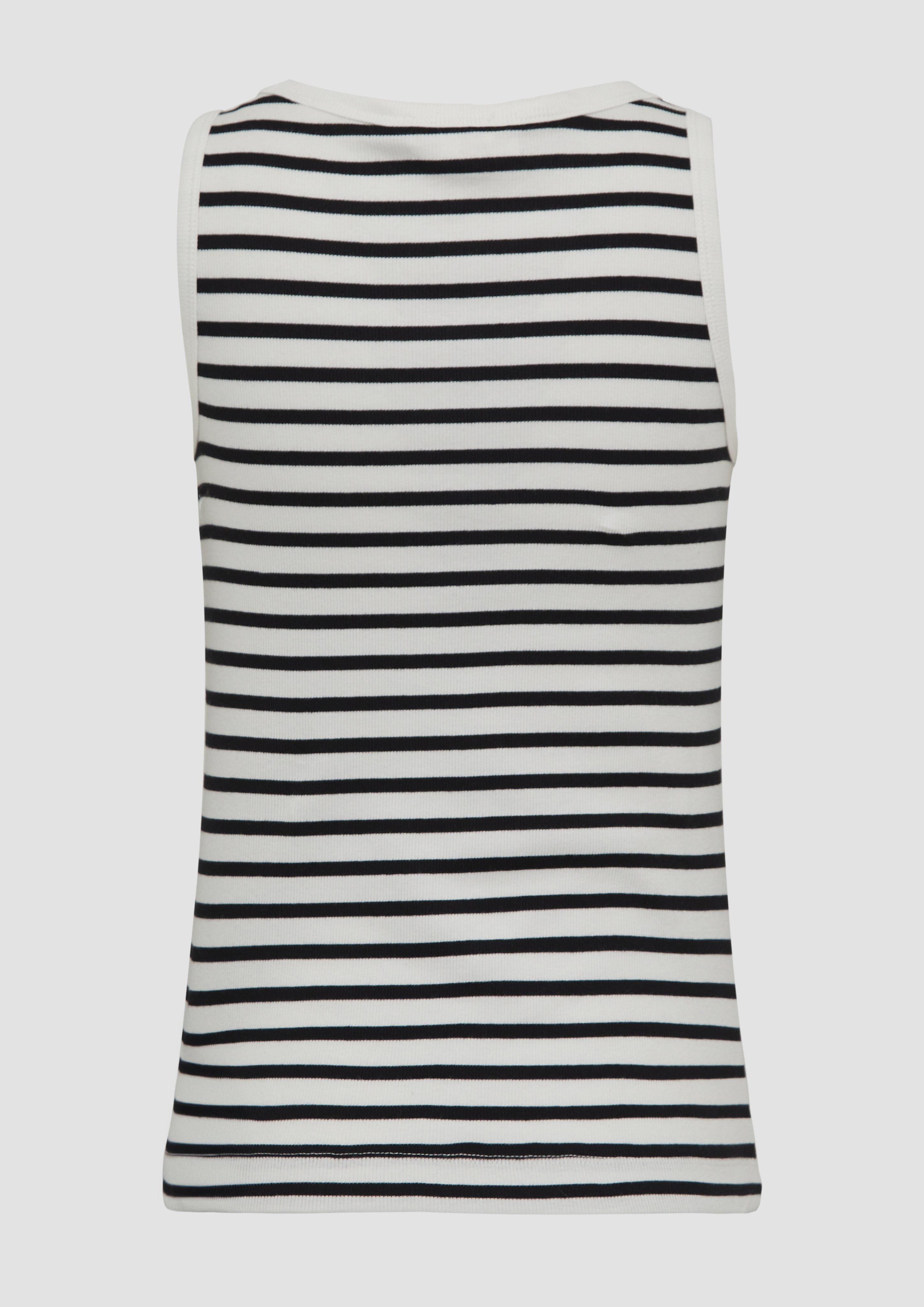 T-Shirt in 02G1, 9999, 81H1, 0210 & 8100