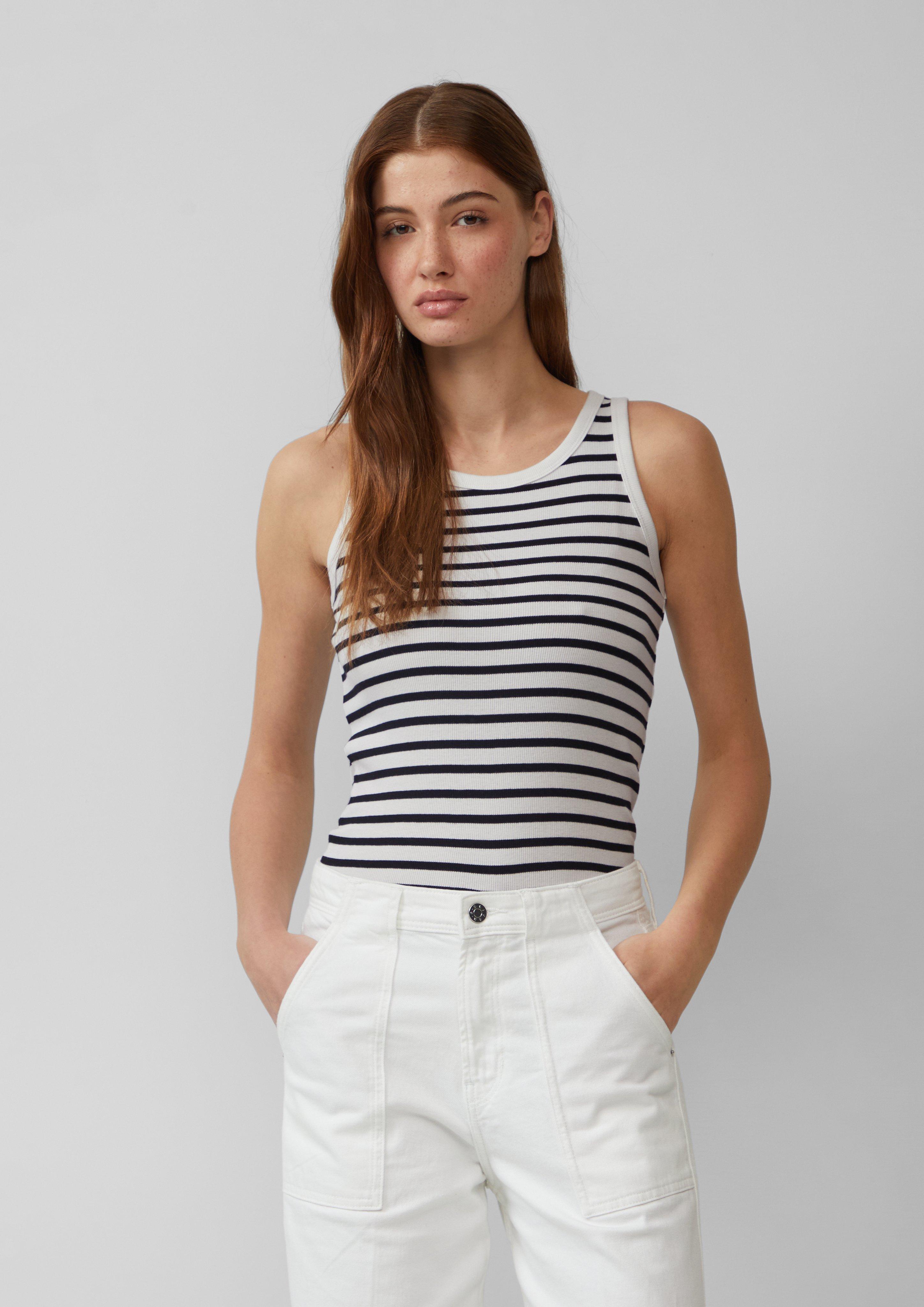 T-Shirt in 02G1, 9999, 81H1, 0210 & 8100