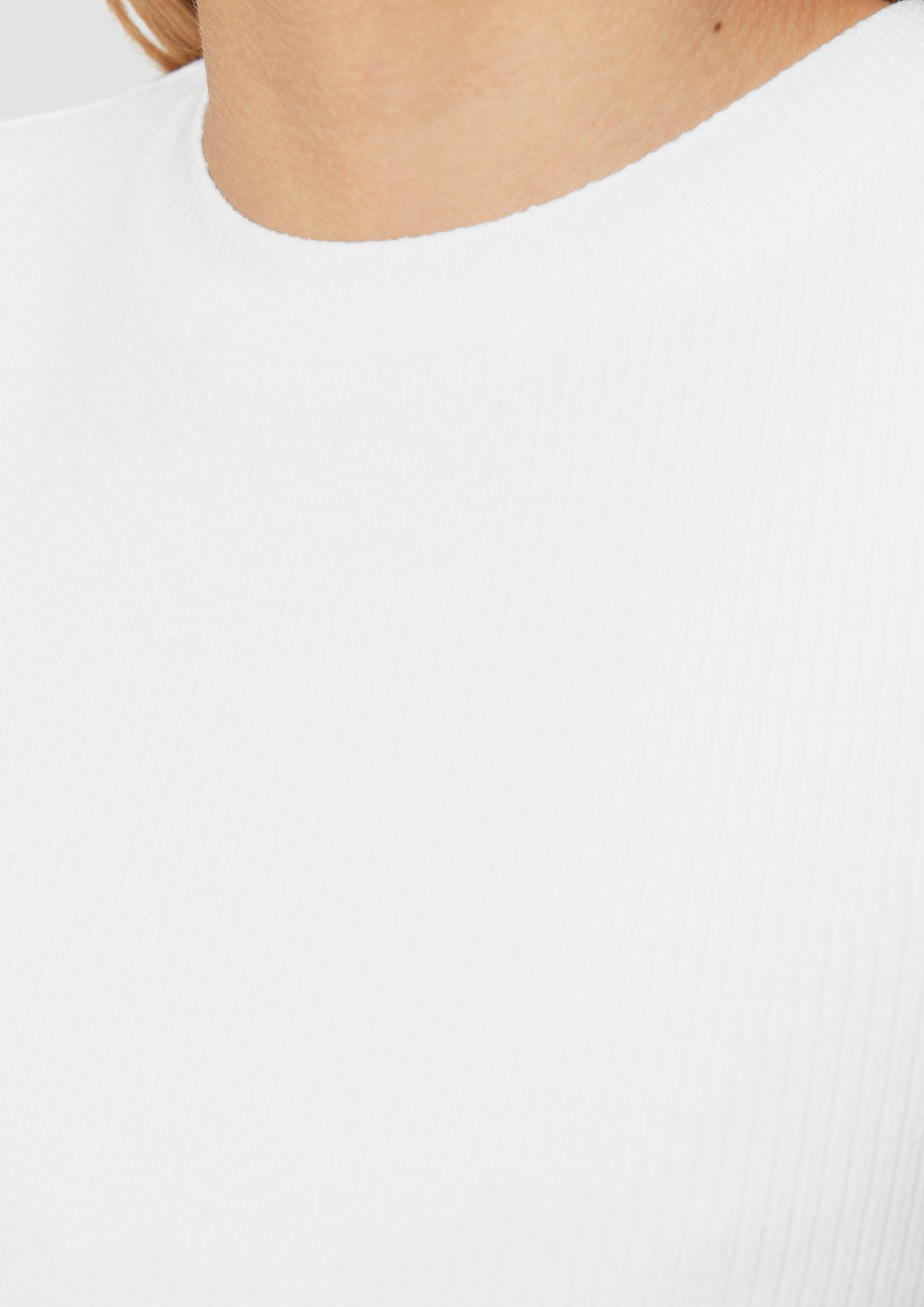 T-shirt in 0100, 6080 & 5327