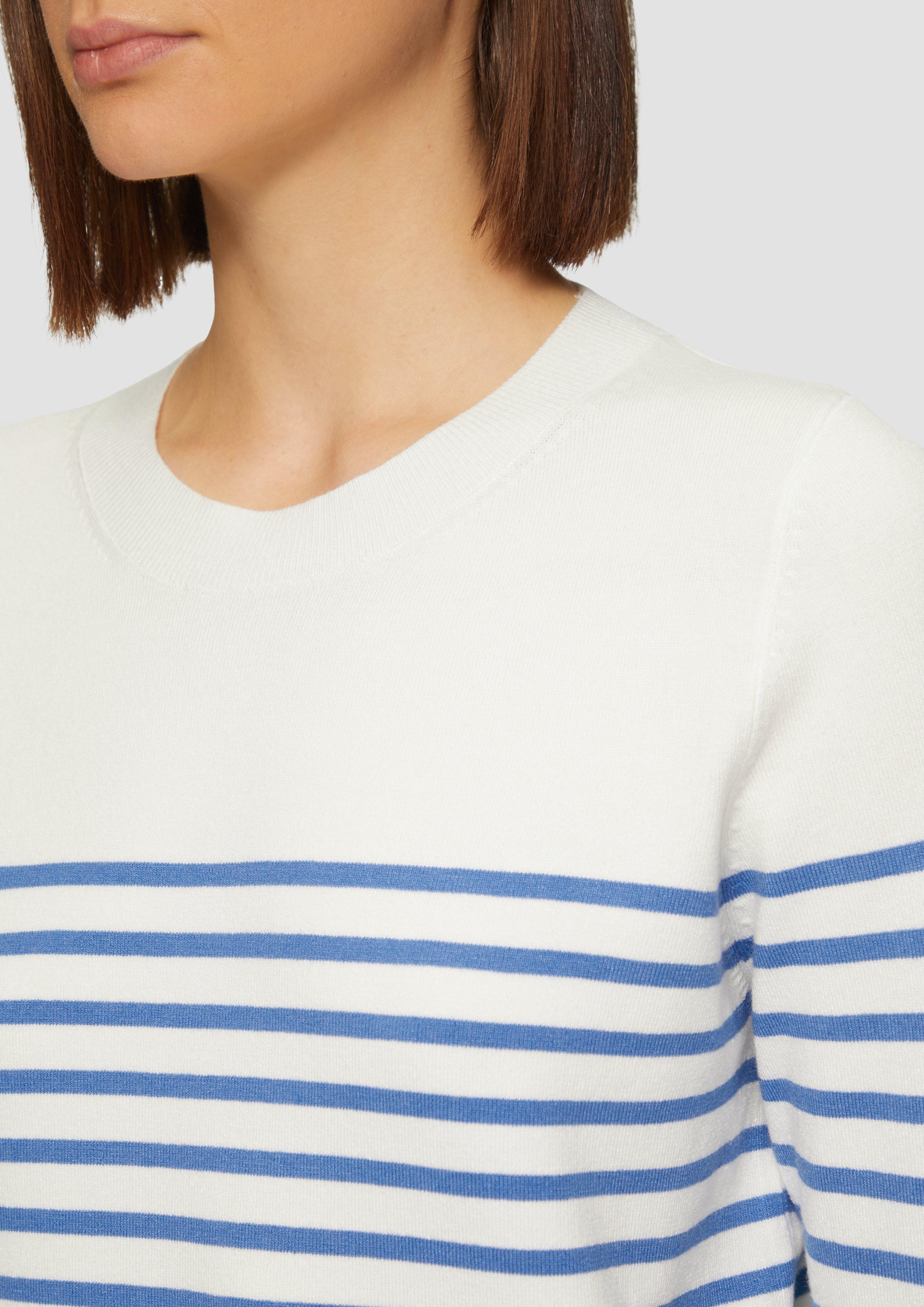 Pull en maille in 55G1, 73G1, 99G1 & 02G1