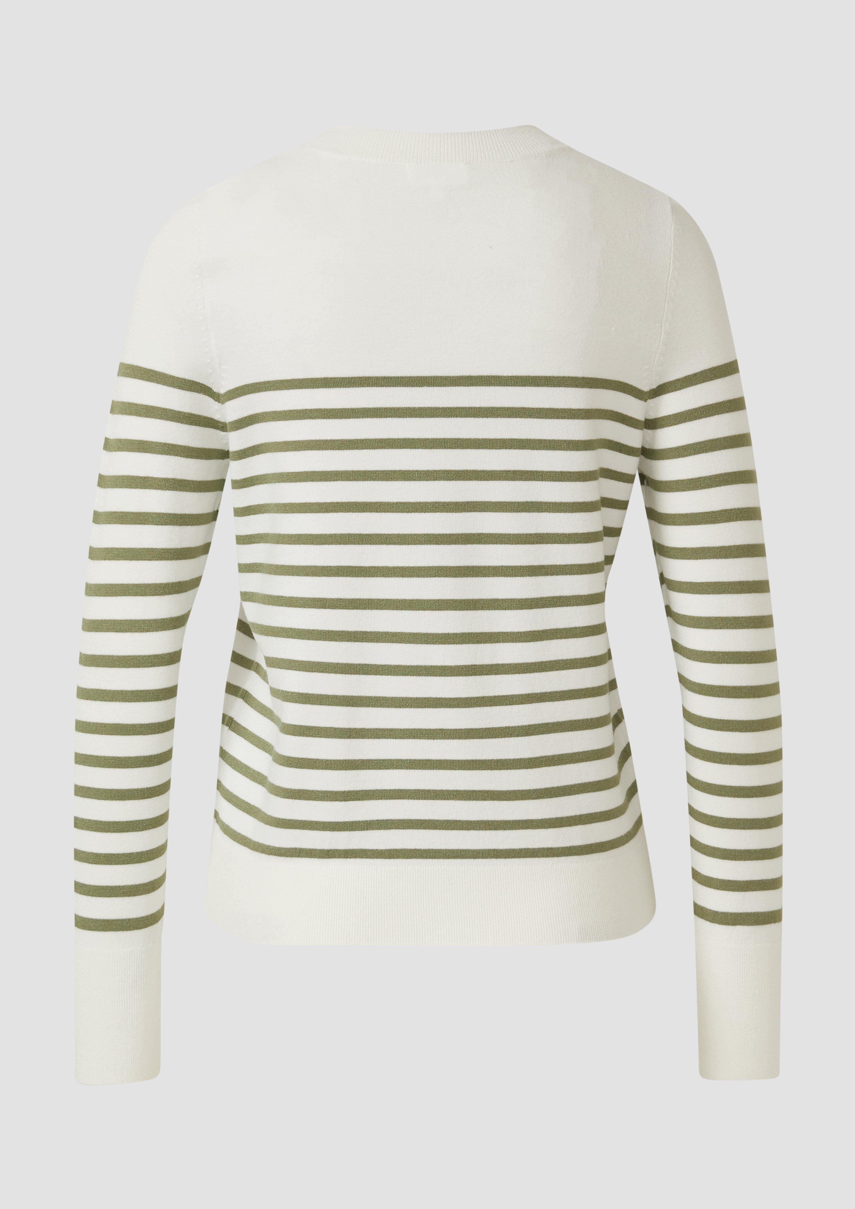 Pull en tricot in 79H0, 73G1, 99G1, 55G1, 02G1, 41H0 & 51H0