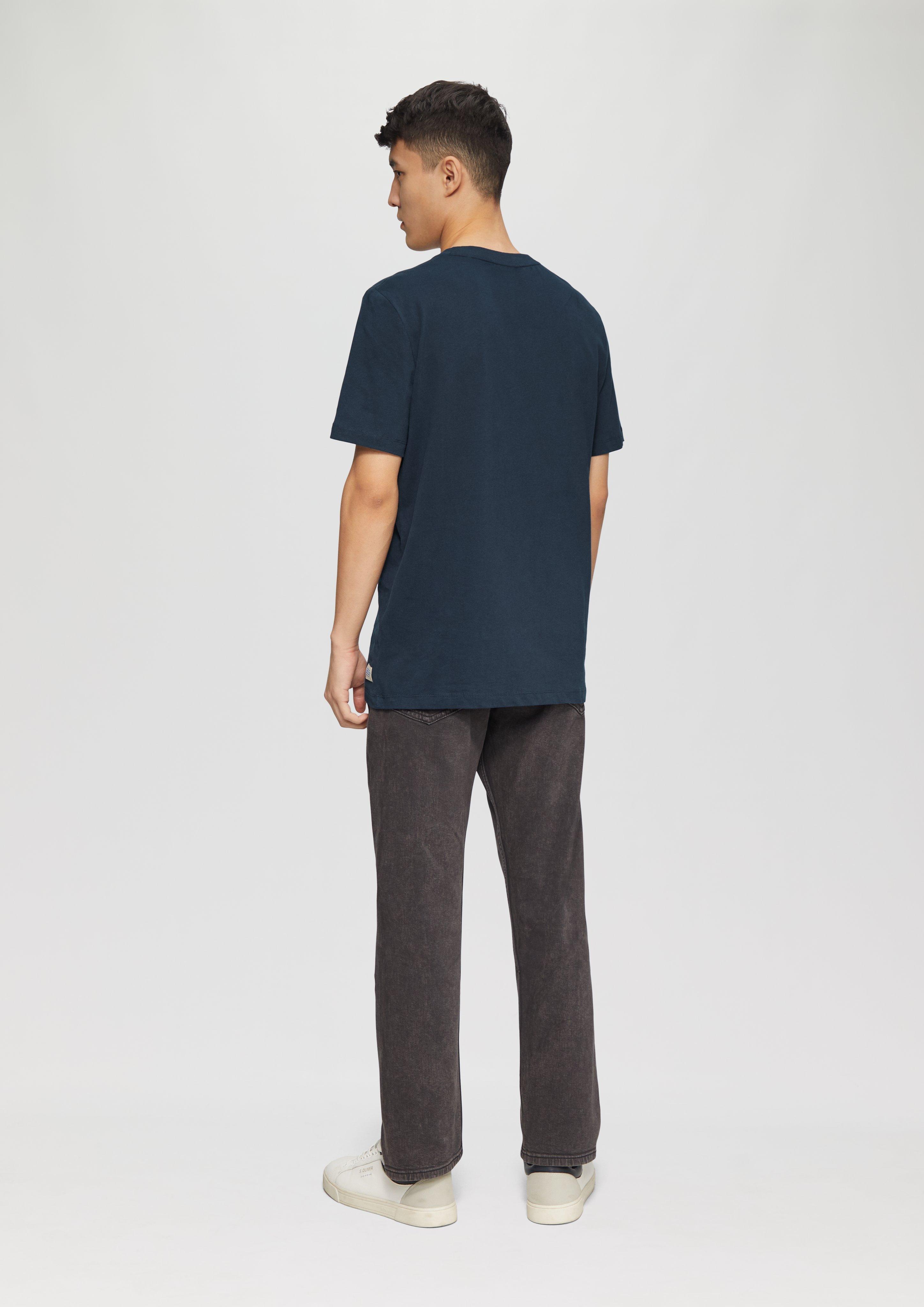 T-Shirt in 5852, 8483, 5510, 0330 & 4291