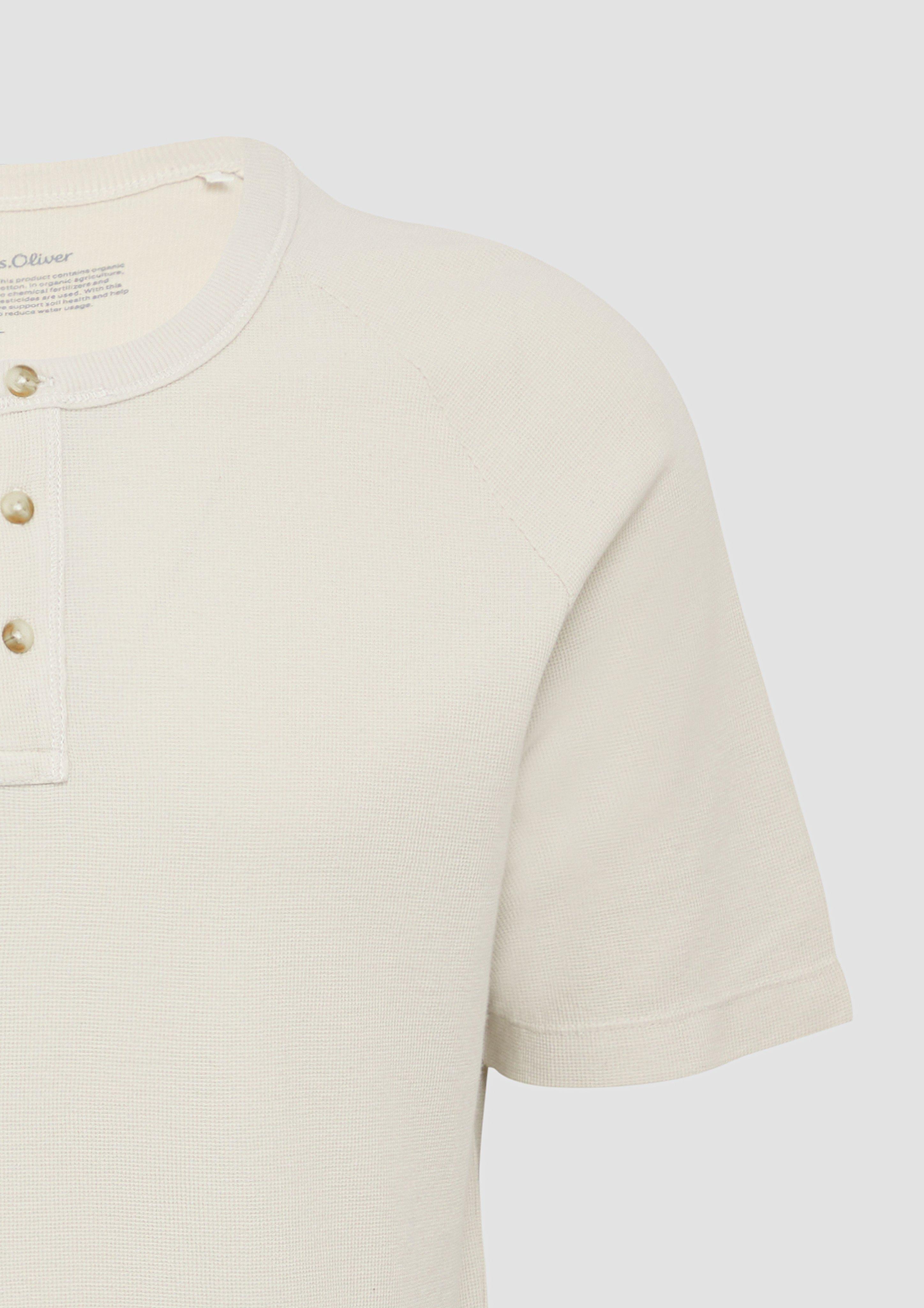 T-shirt in 0330, 4291, 5852 & 8483