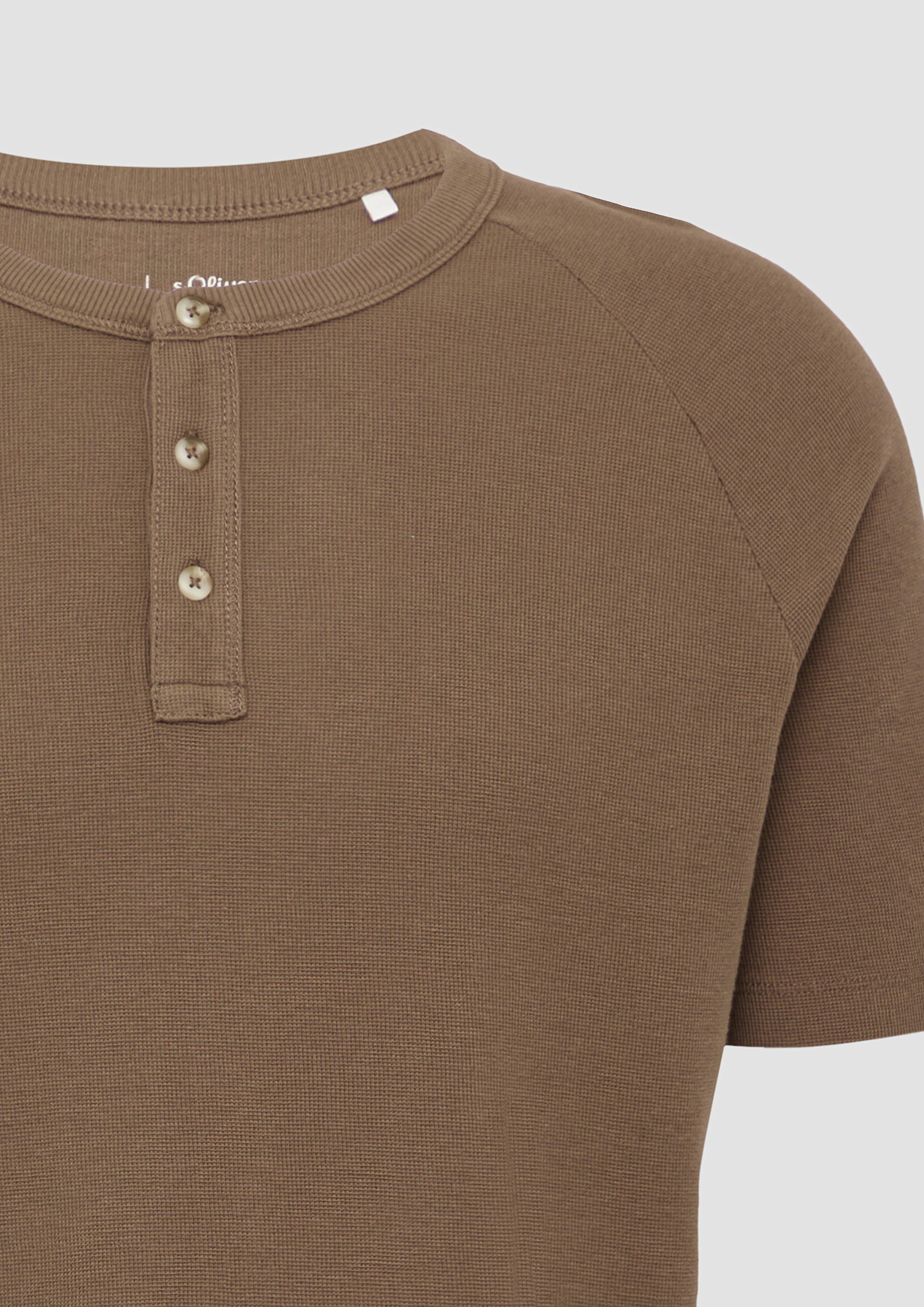 T-Shirt in 8483, 4291, 0330 & 5852