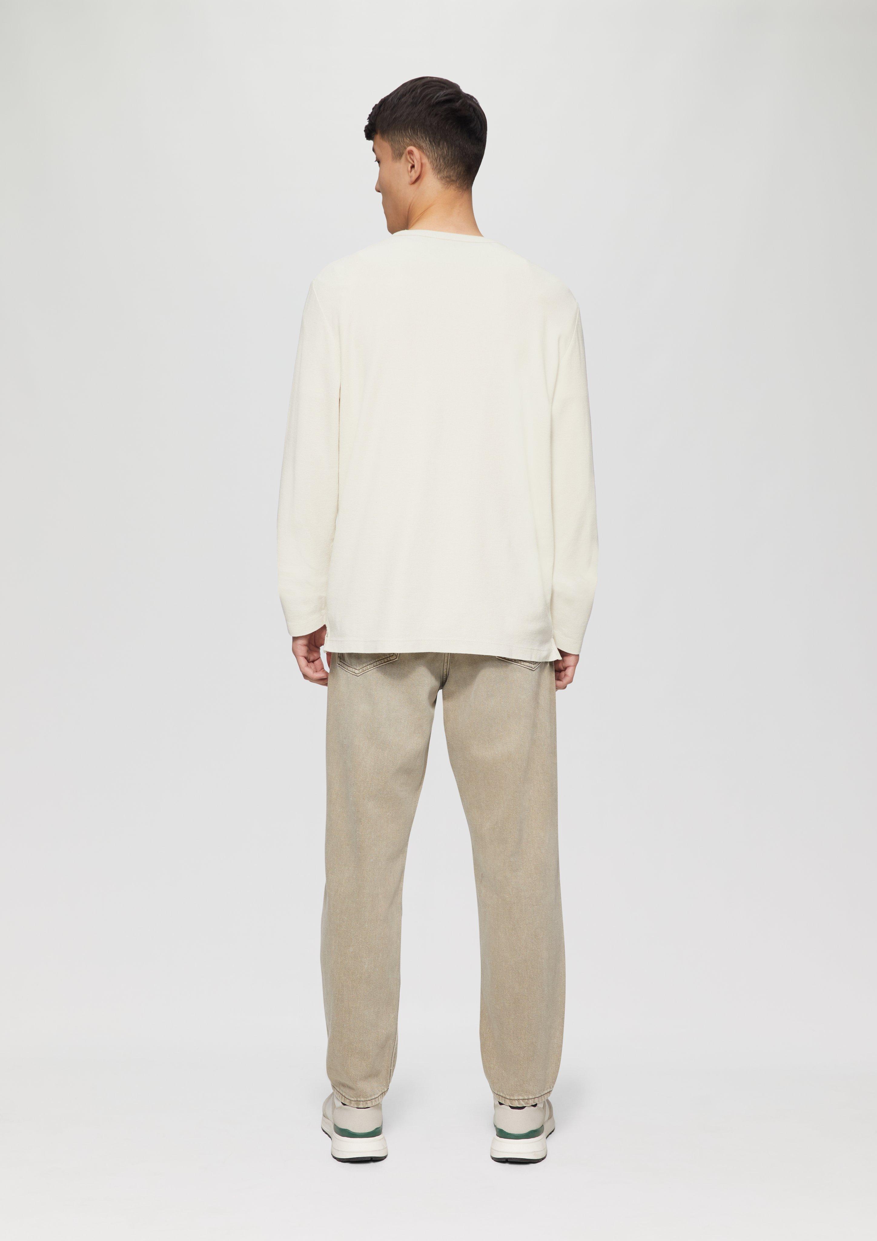 T-Shirt in 0330, 5852, 4291 & 8483