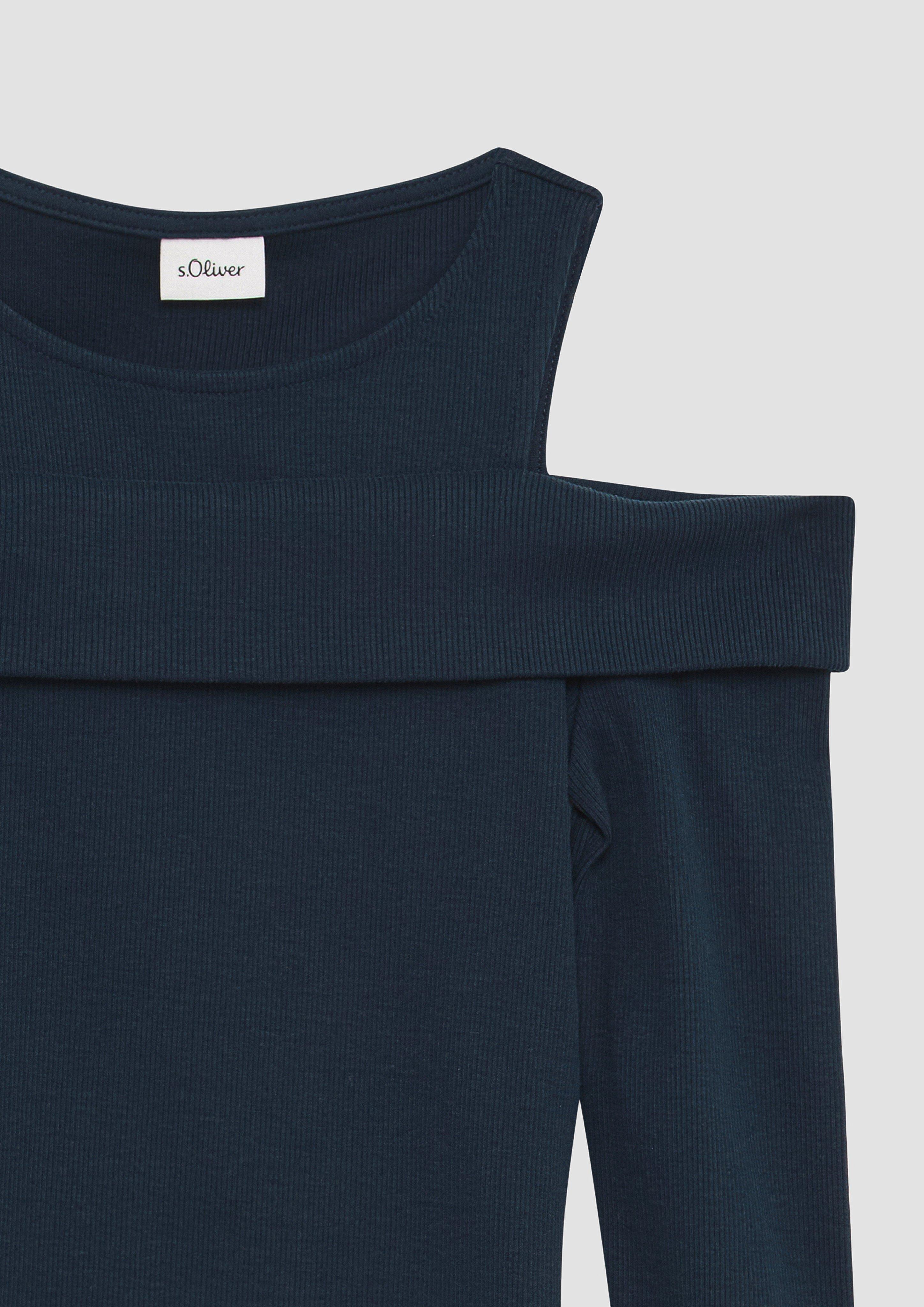 T-shirt in 5952, 0100 & 53A1