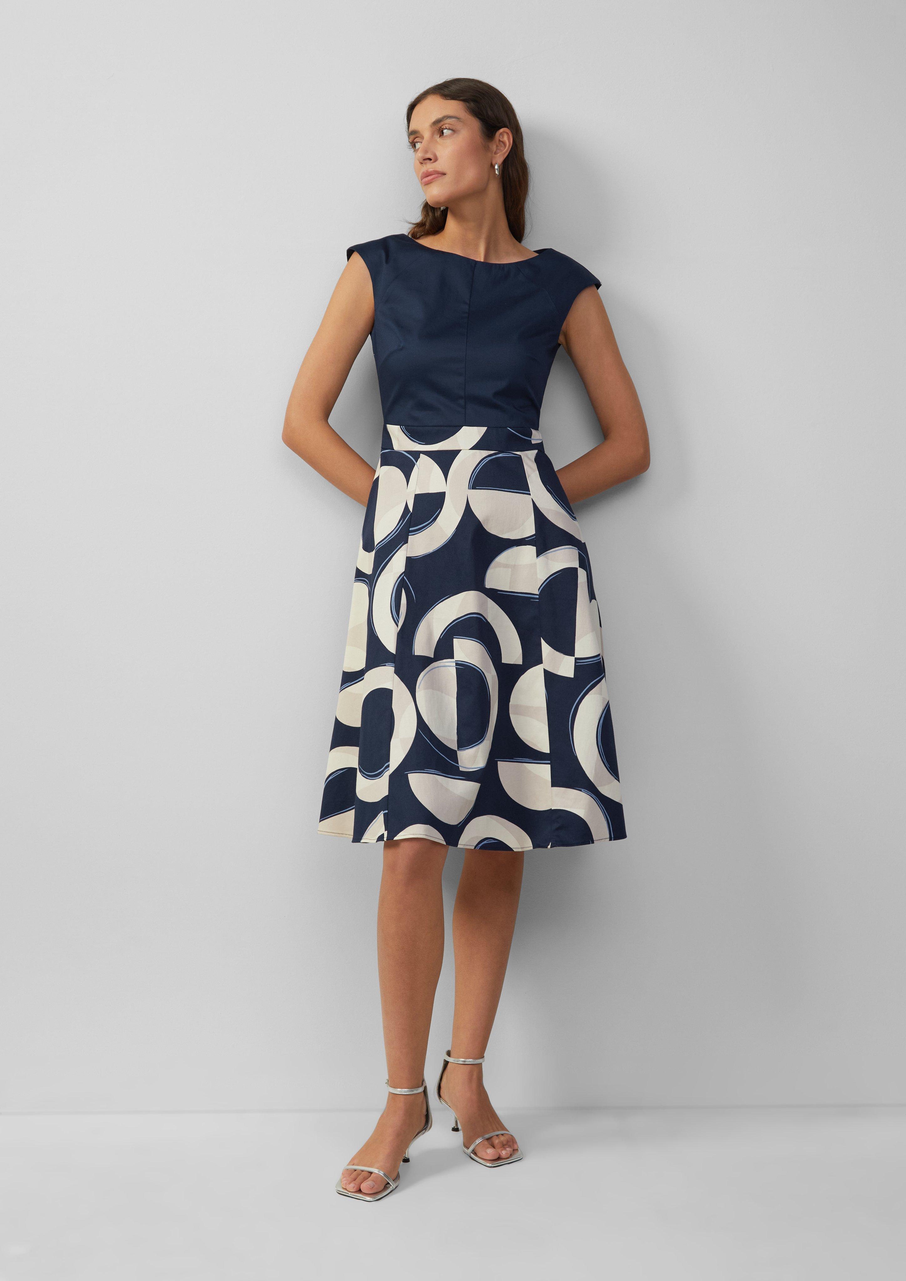 Dress in 59A1 & 59A0