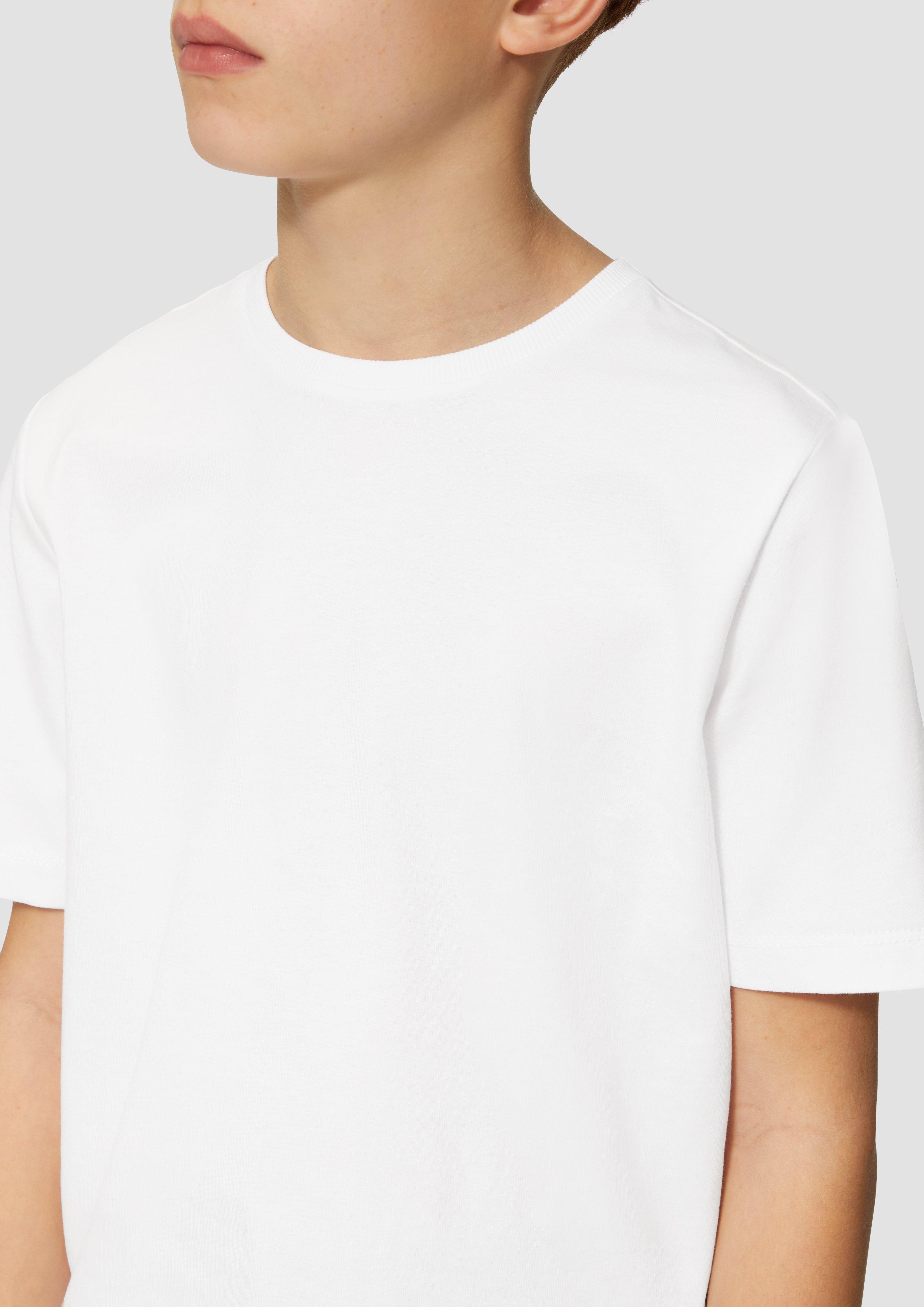 T-shirt in 0100, 7220 & 5273