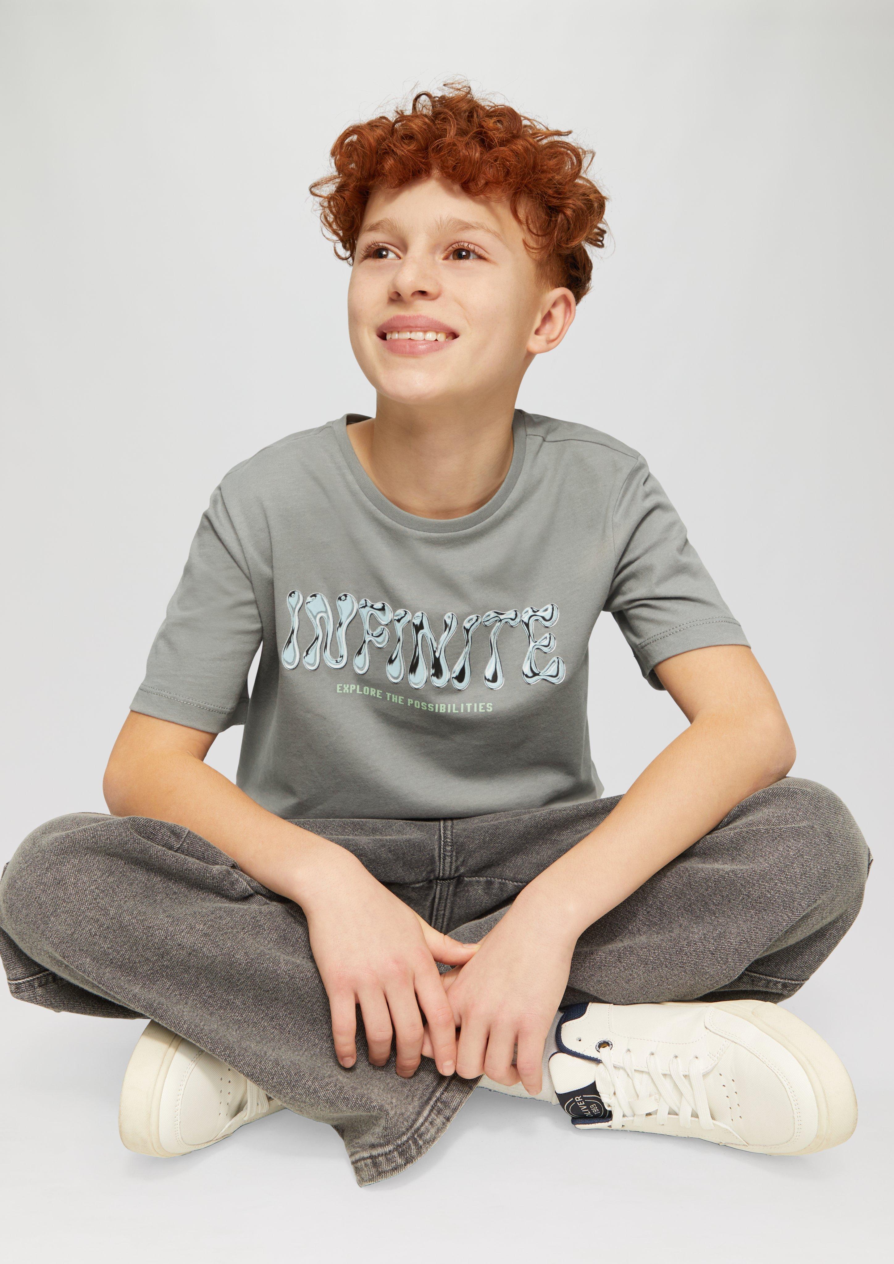 T-shirt in 9155, 5273 & 0100