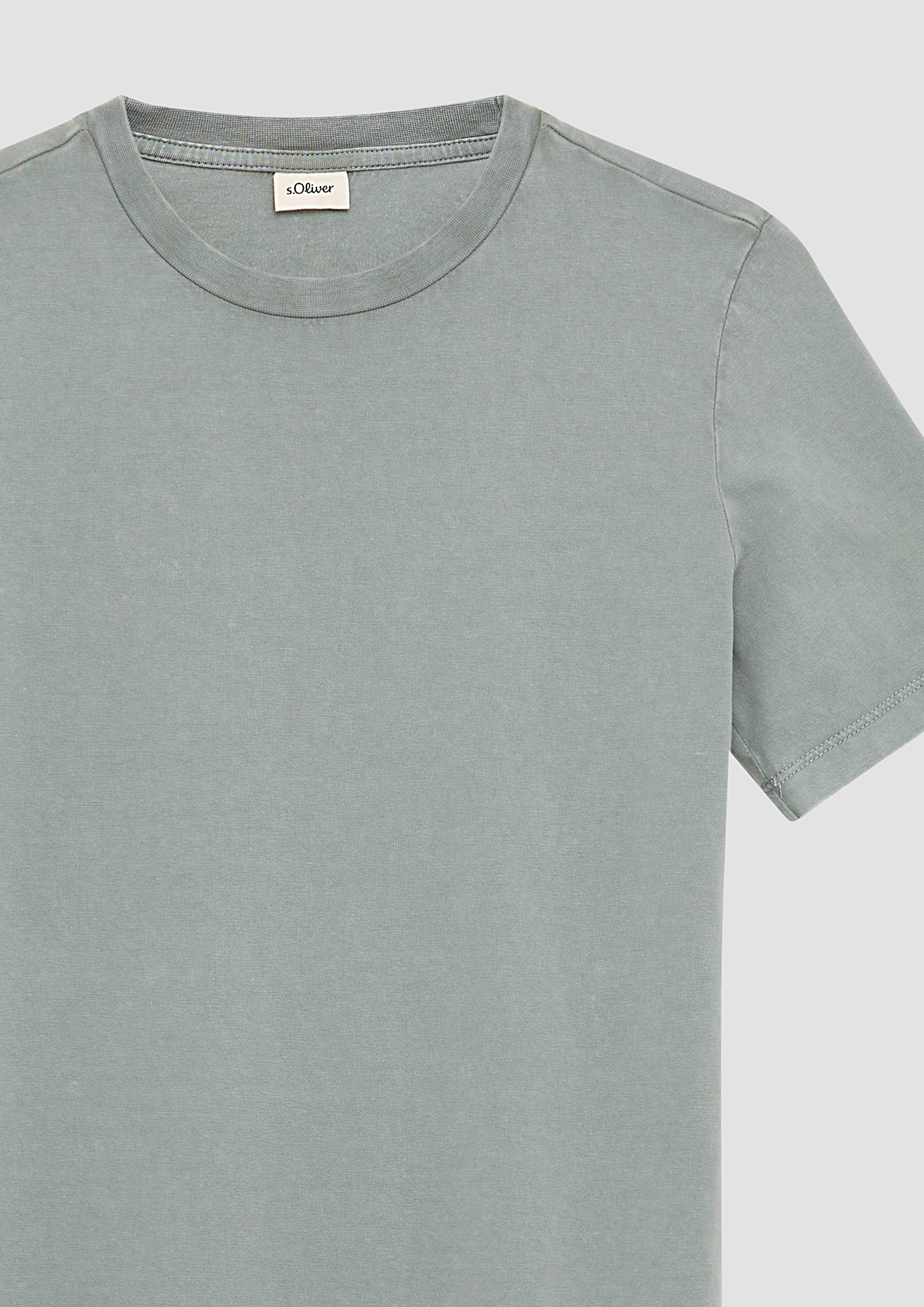 T-Shirt in 9155, 5482, 7238 & 0075