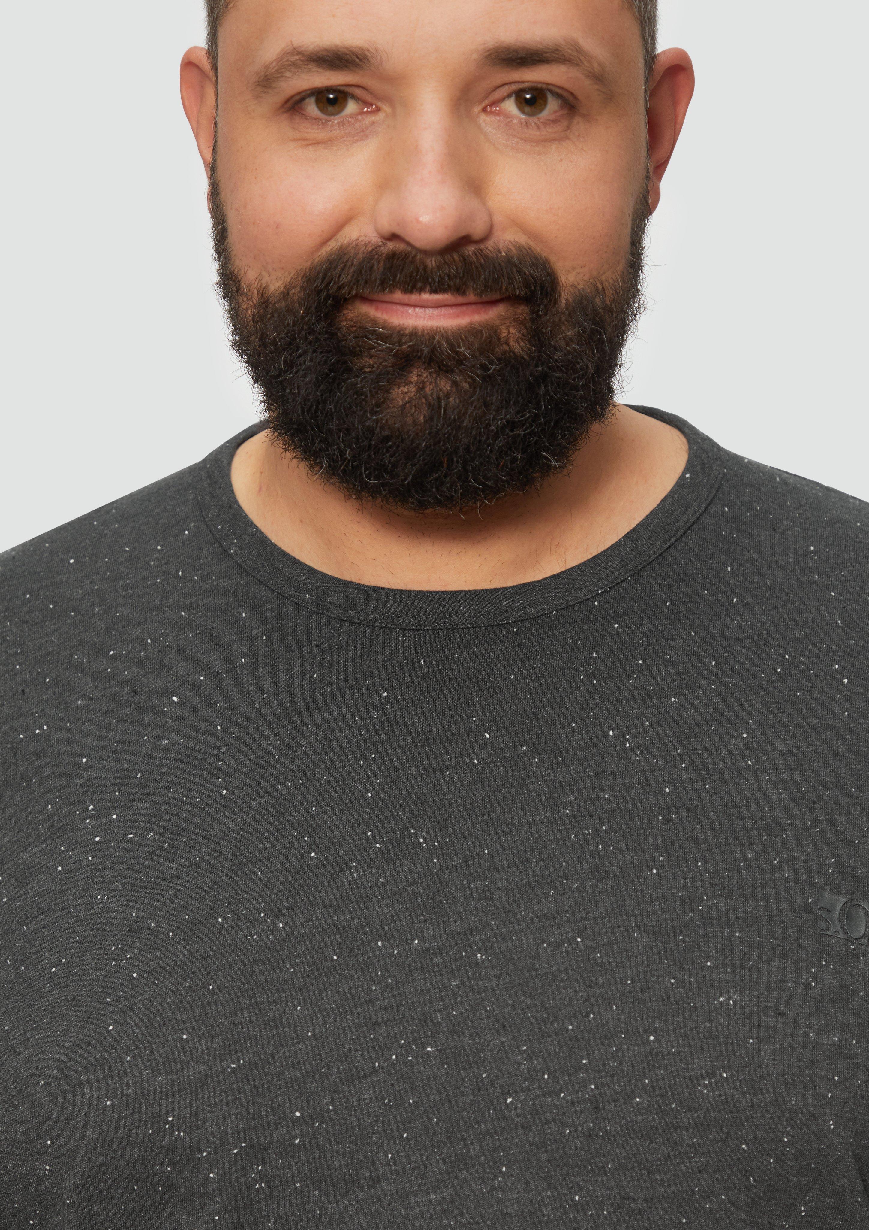 T-shirt in 9823 & 6767