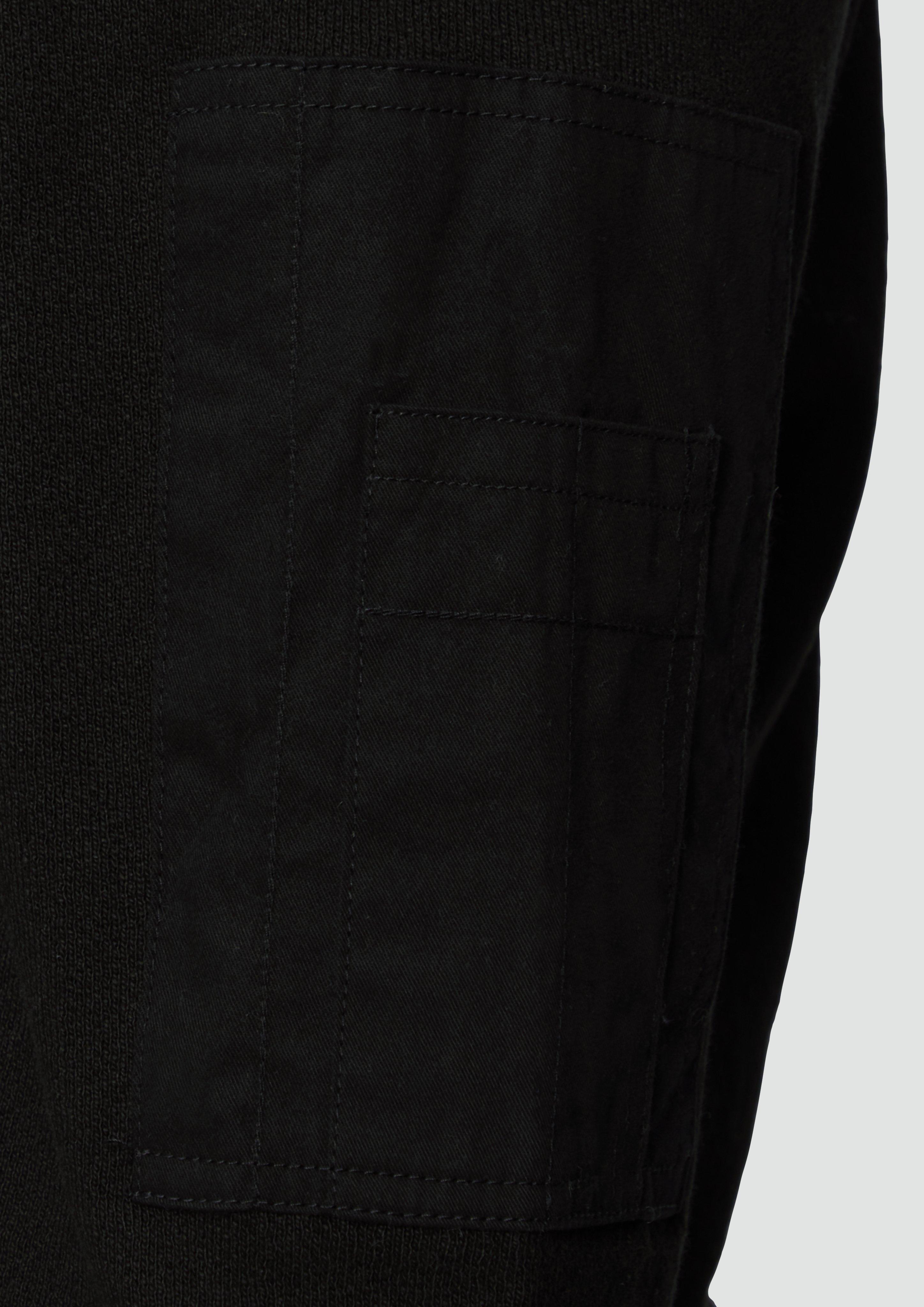 Sweatshirt in 9999 & 6767