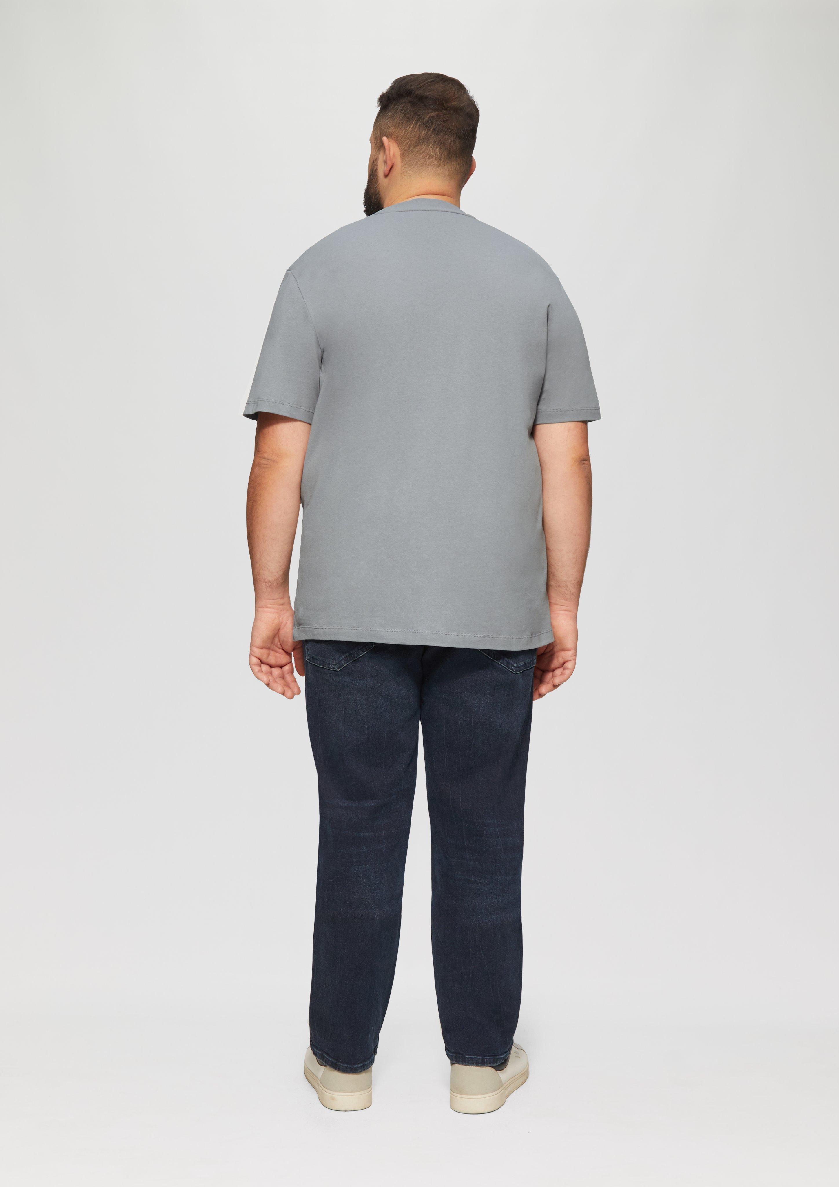 T-shirt in 95D2, 01D2, 47D1, 67D1, 59D1 & 59D2