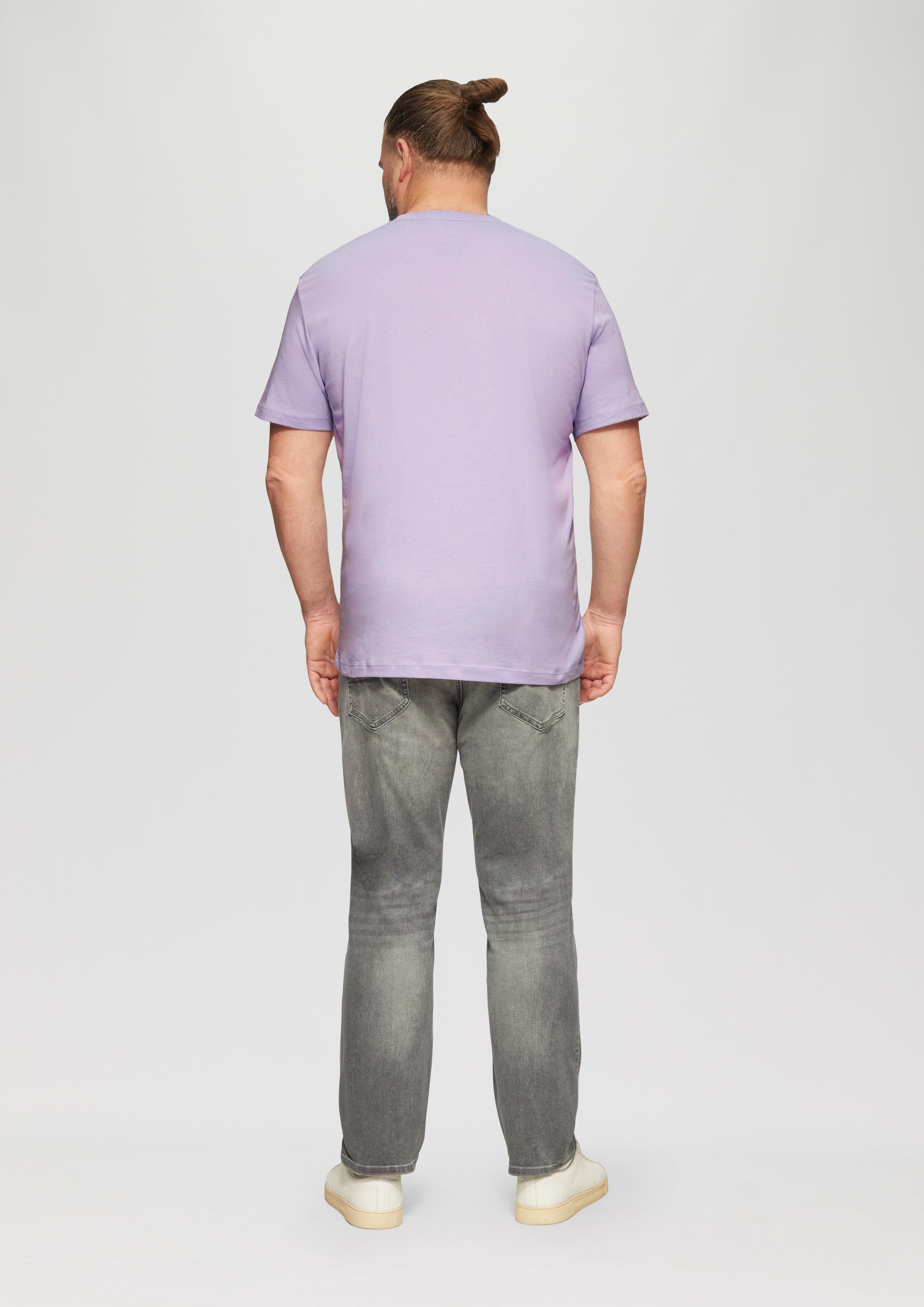 T-Shirt in 4708, 5978 & 0100