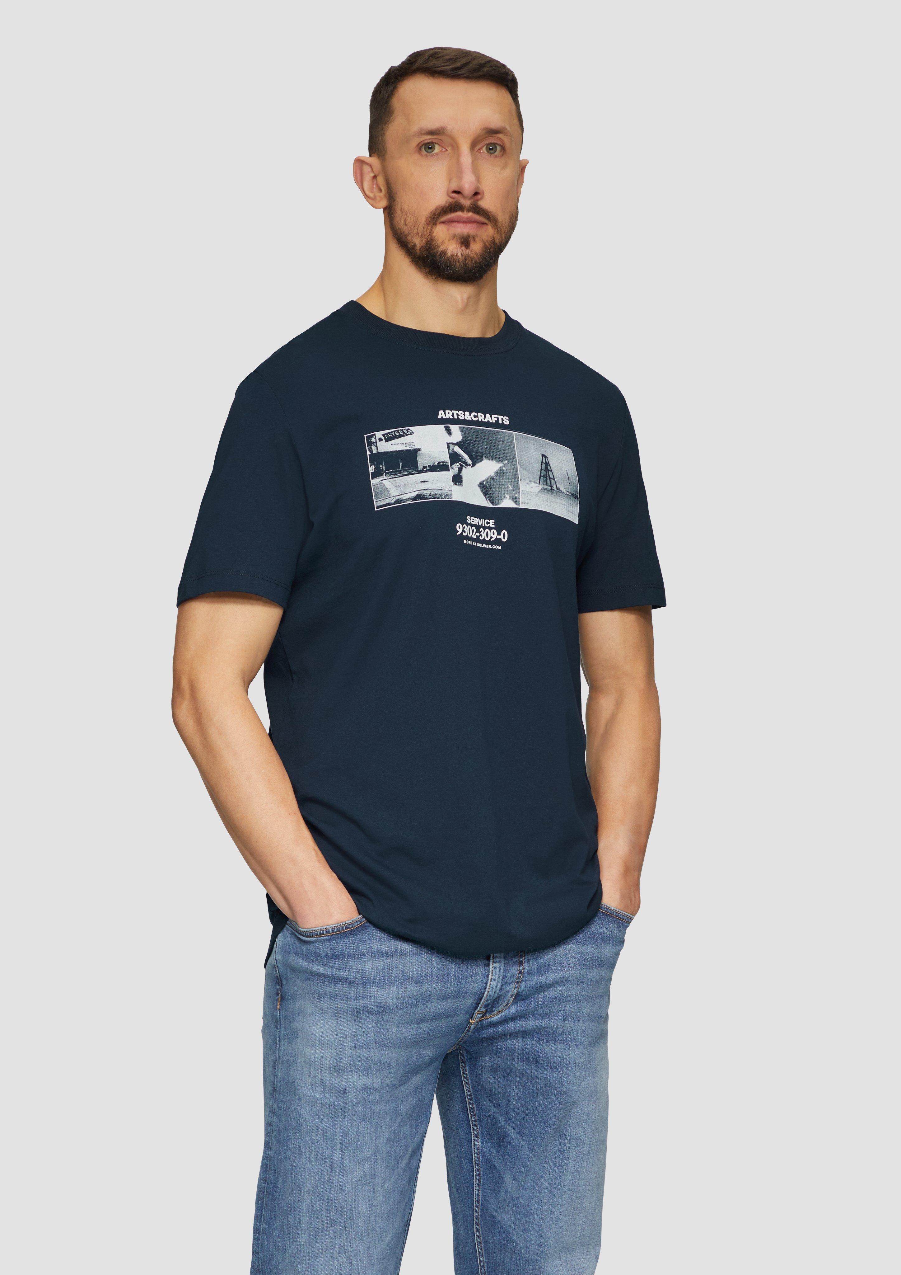 T-Shirt in 59D1 & 01D2