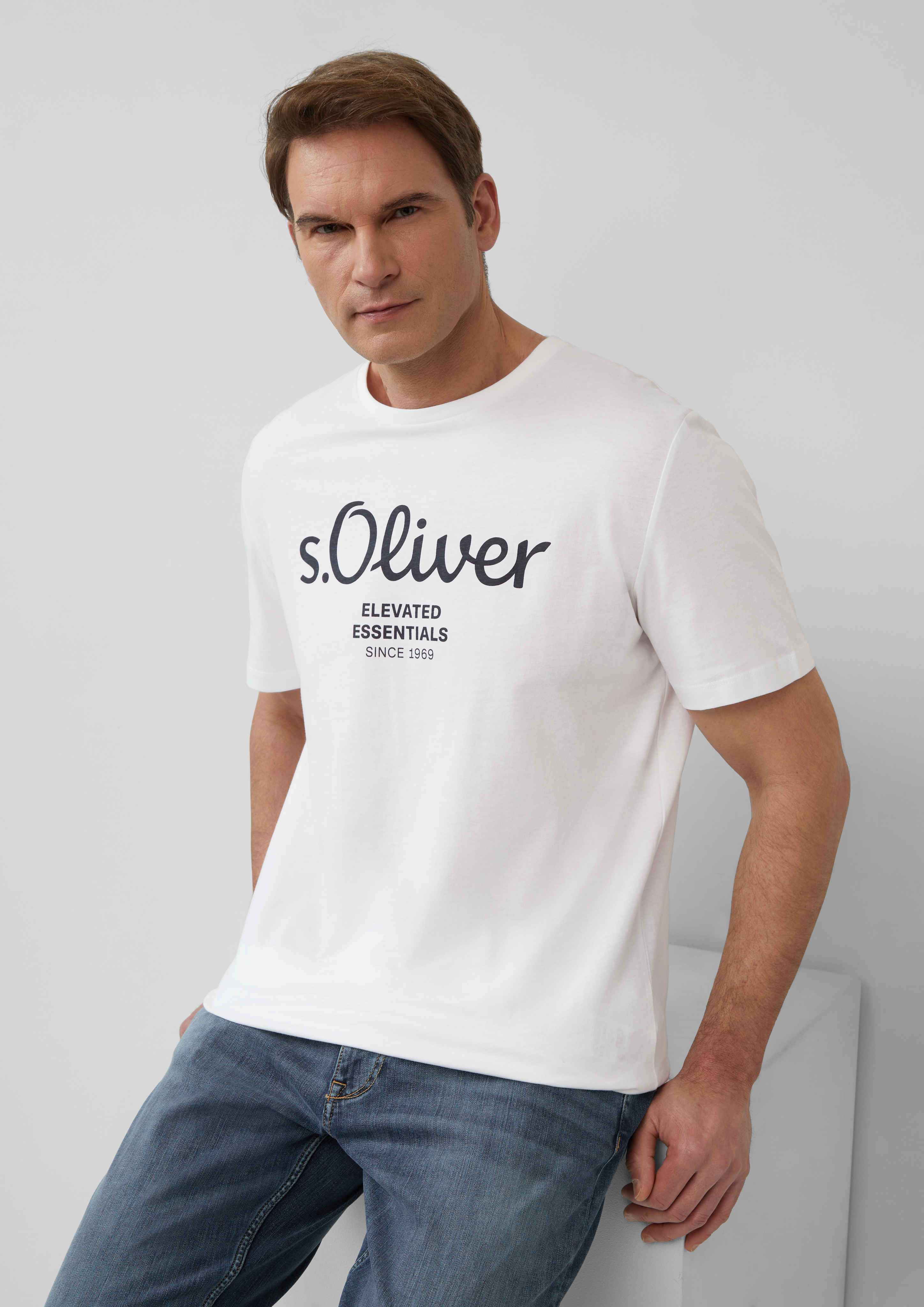 T-shirt in 01D1, 47D1, 56D1 & 95D2