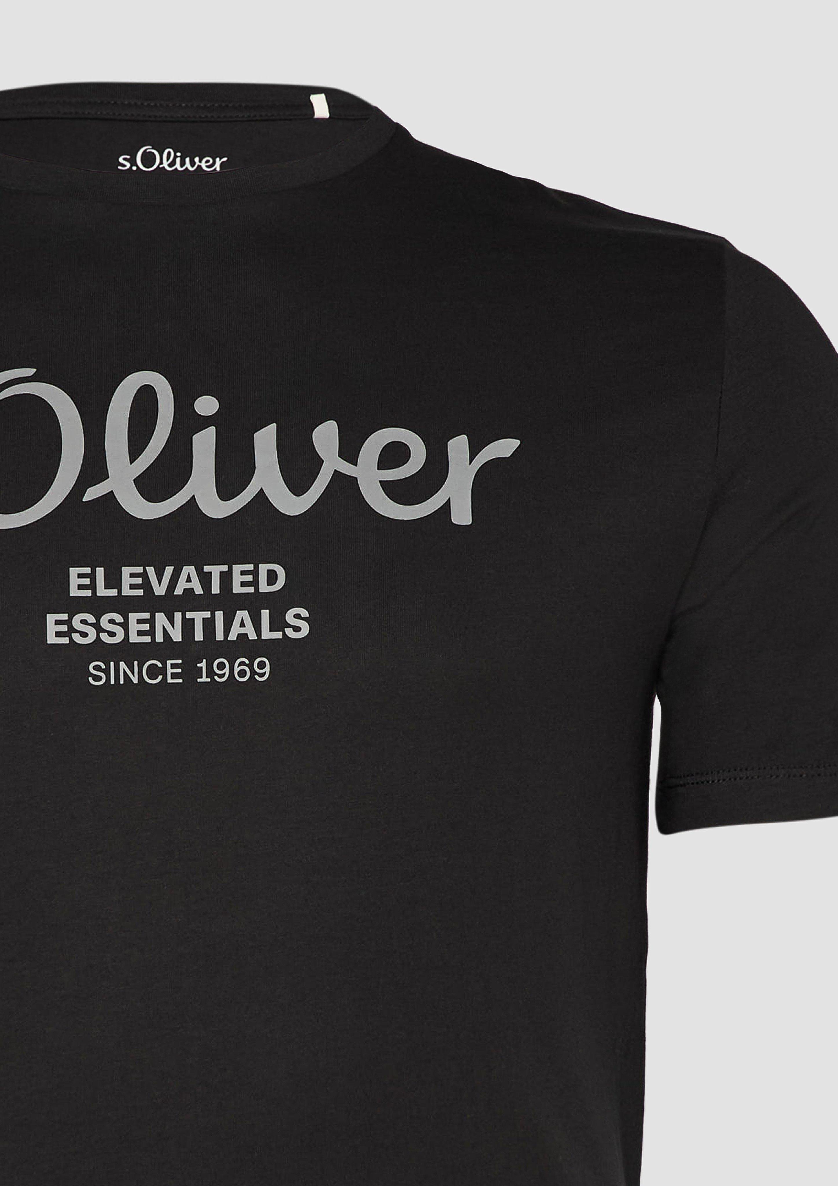 T-shirt in 99D1, 47D1 & 56D1