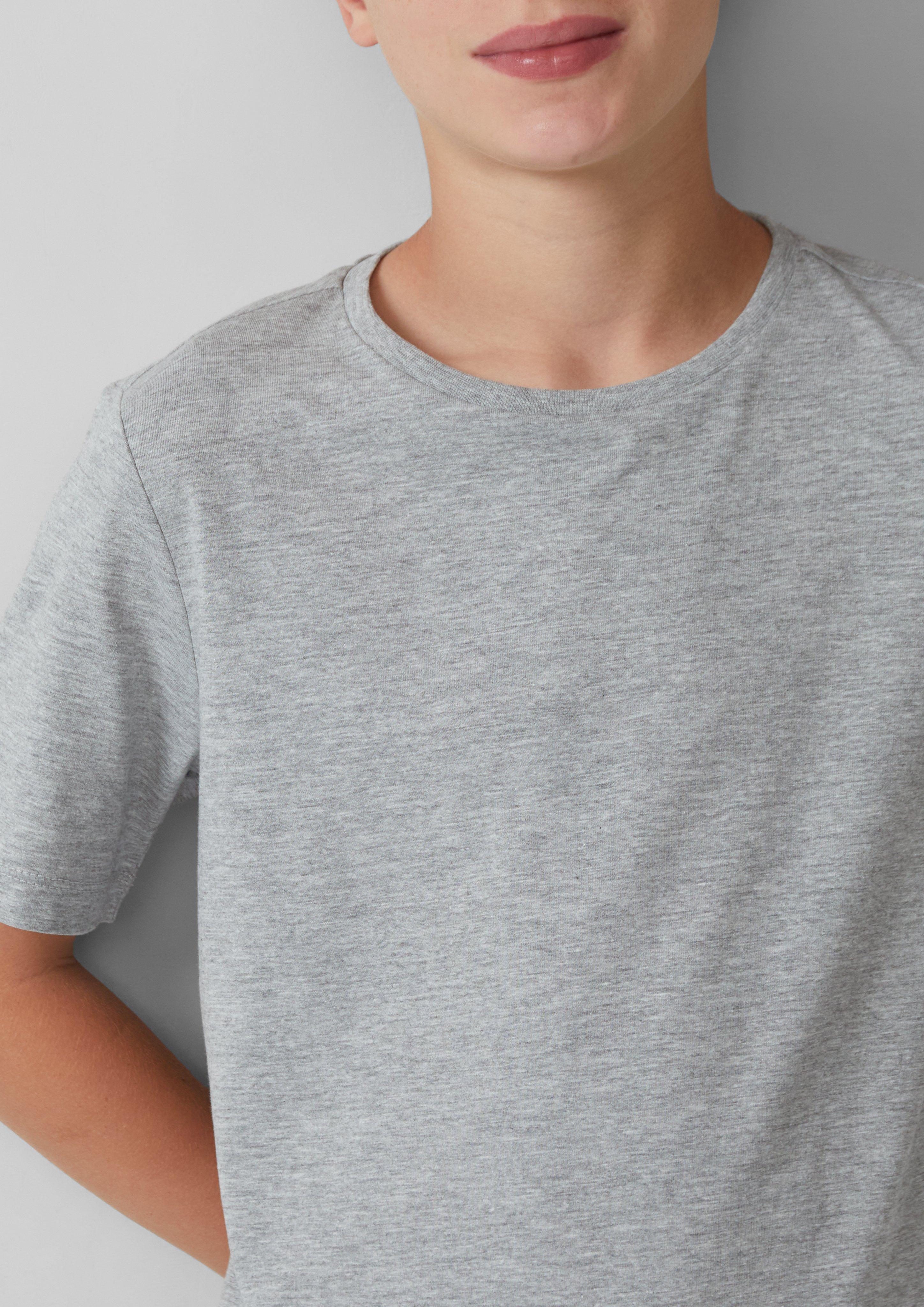 T-shirt in 9400, 0100 & 9999