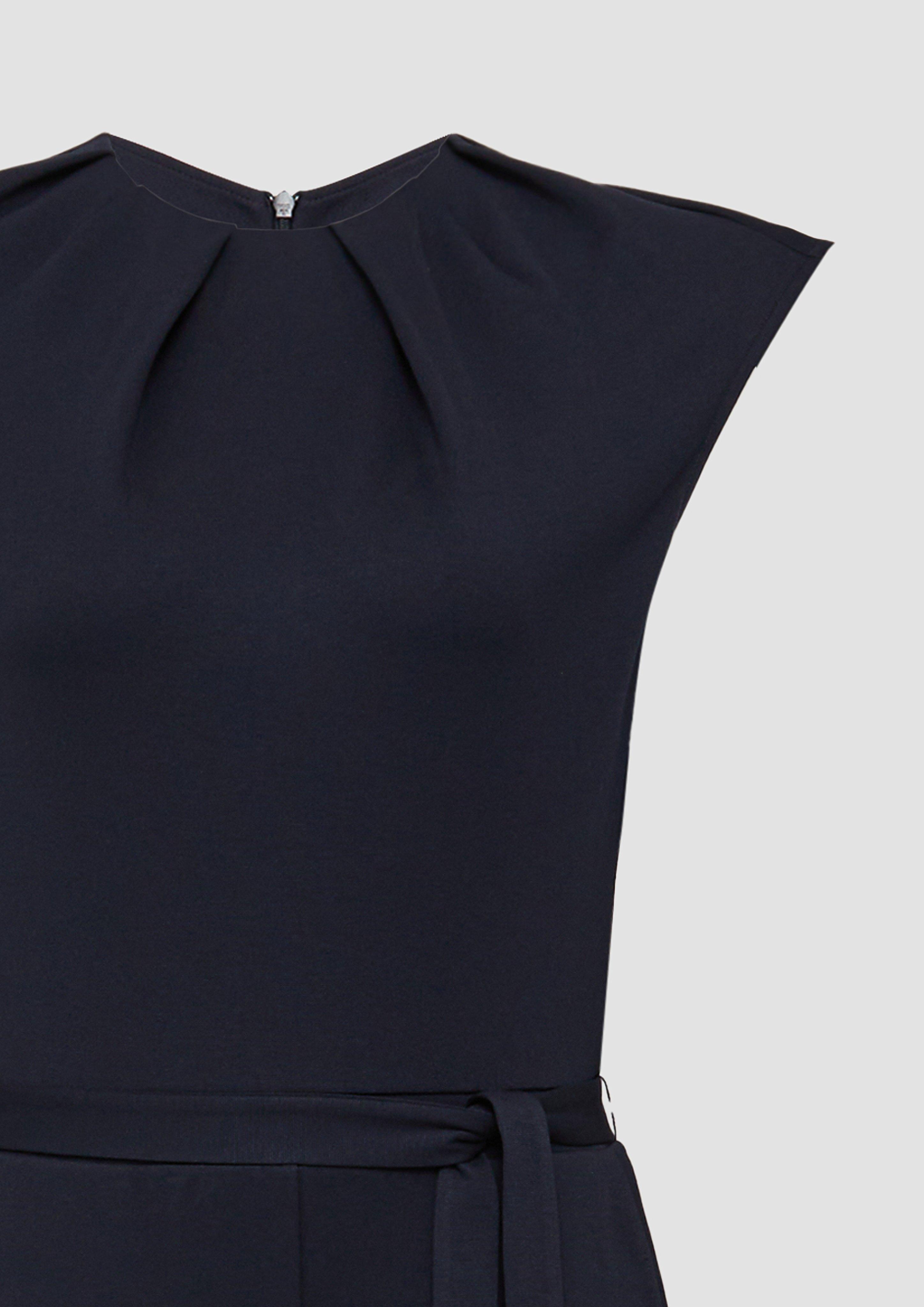 Oprijeta obleka in 5959