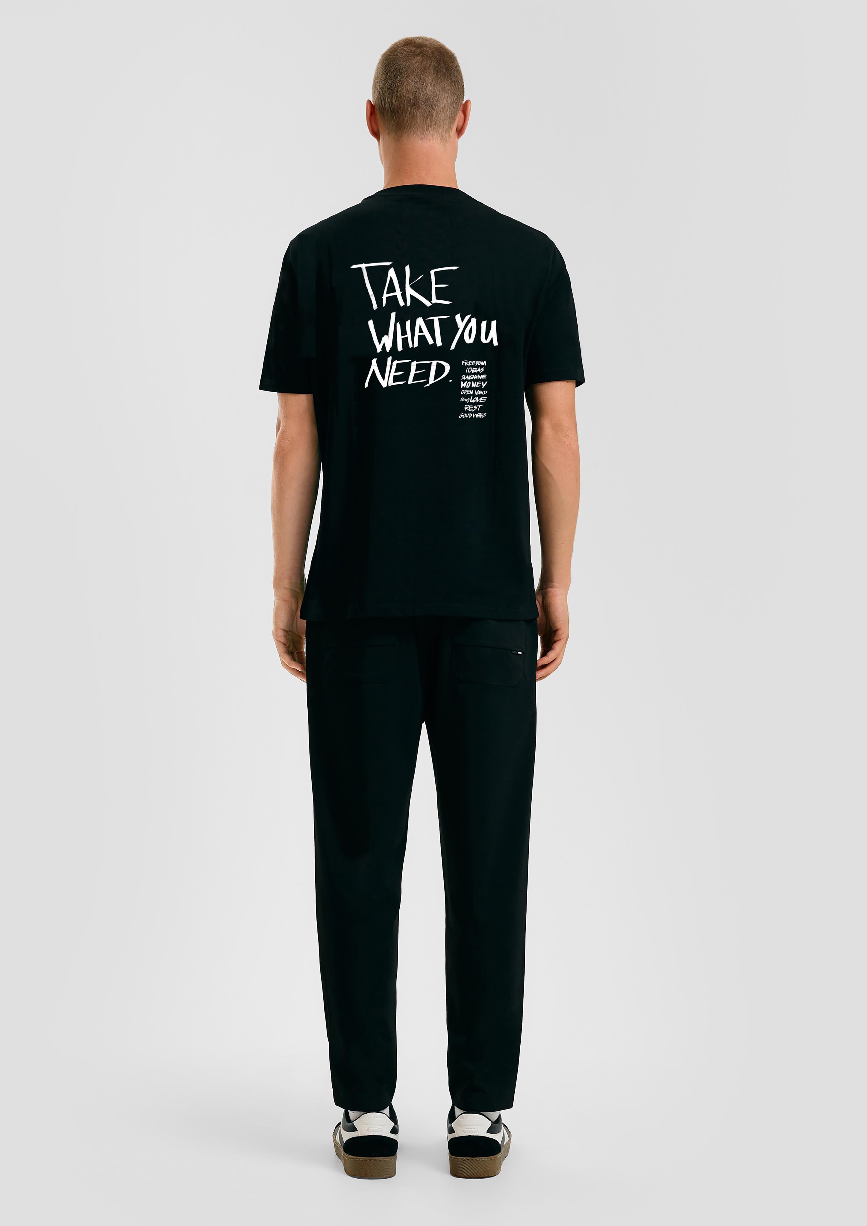 T-shirt in 99D2, 99D5 & 99D4