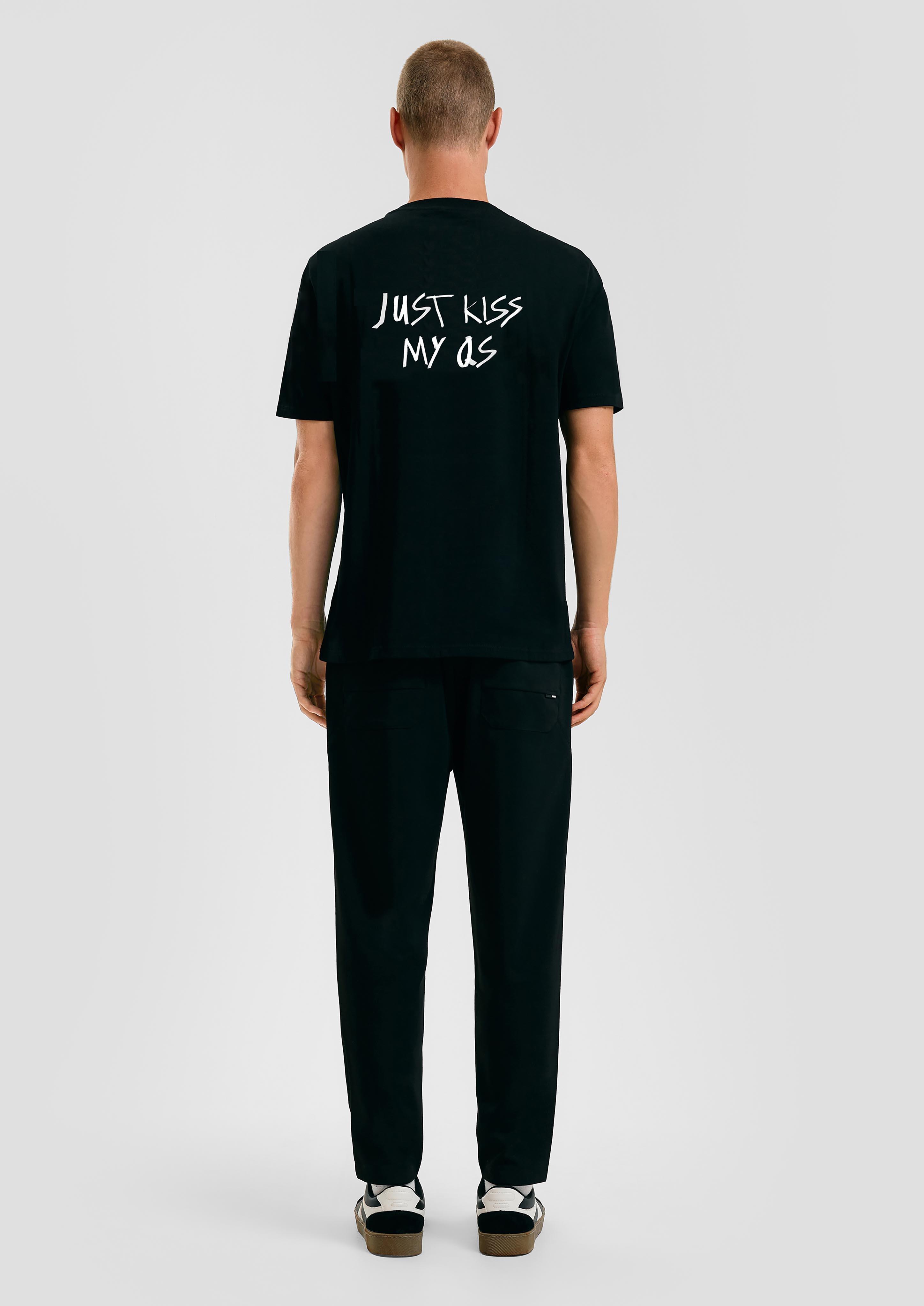 T-Shirt in 99D4, 99D2 & 99D5