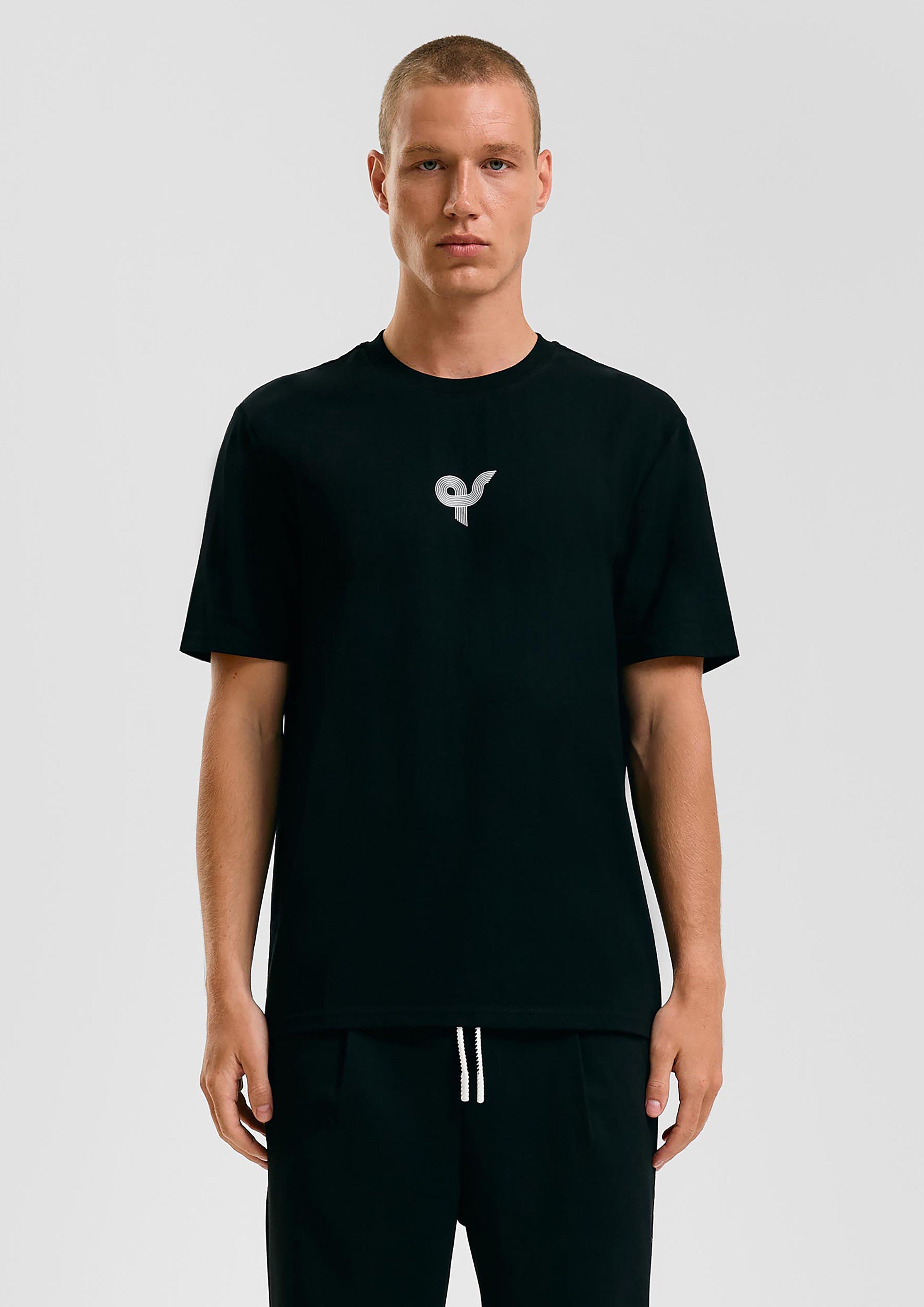 T-Shirt in 99D4, 99D2 & 99D5