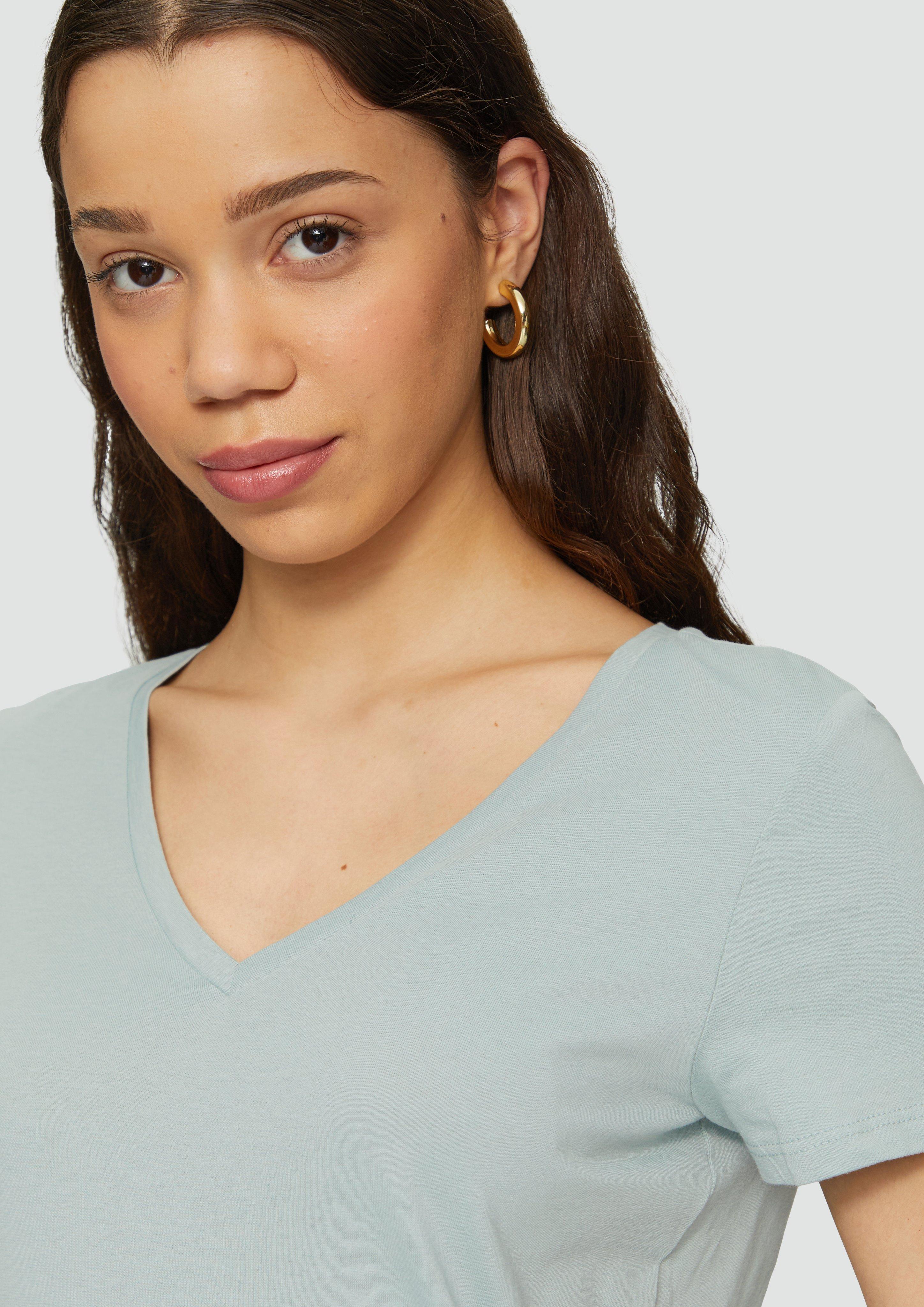 T-shirt in 7217, 0100, 3455, 9999 & 5072