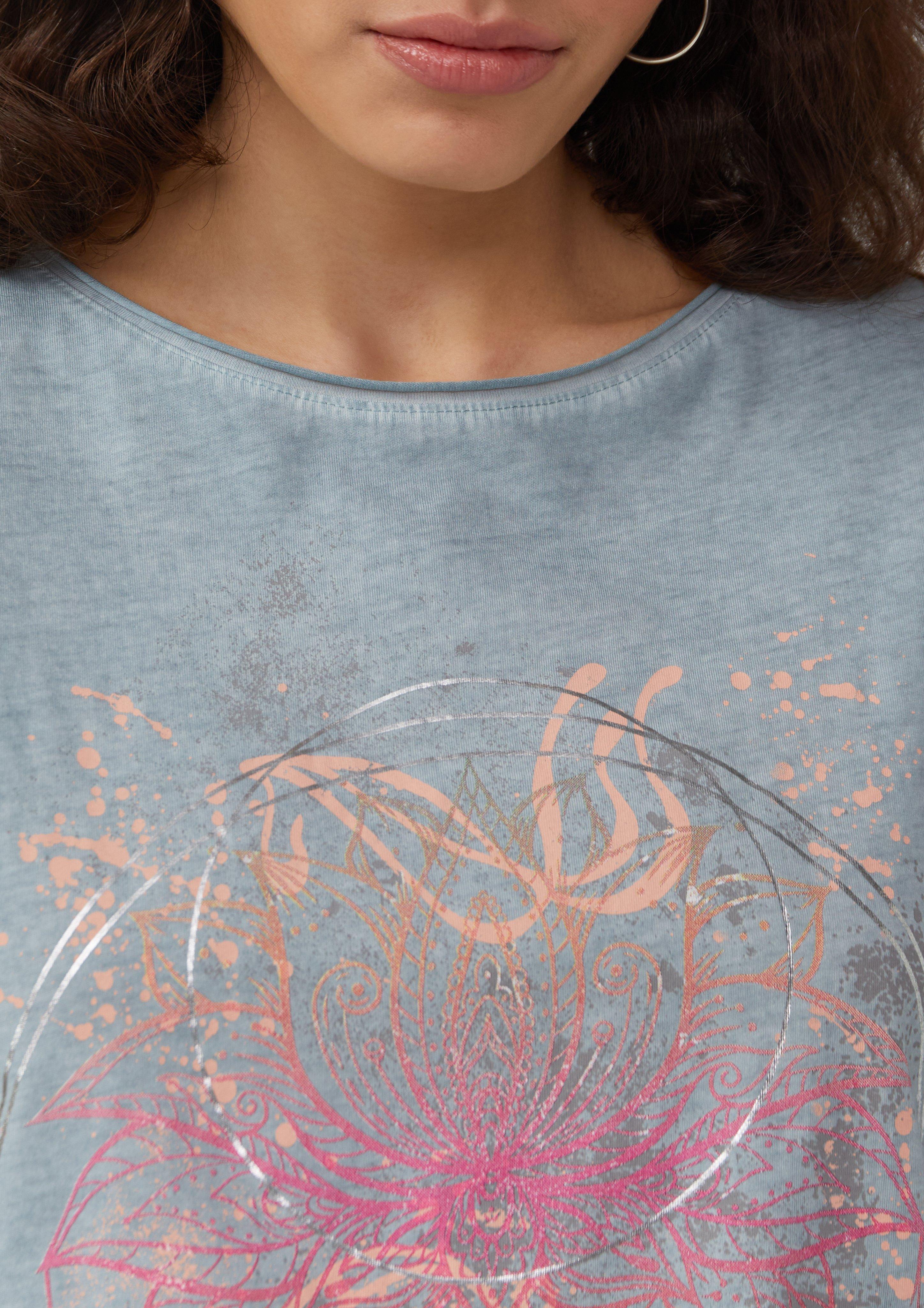 T-shirt in 72D1, 78D2, 91D3 & 99D0