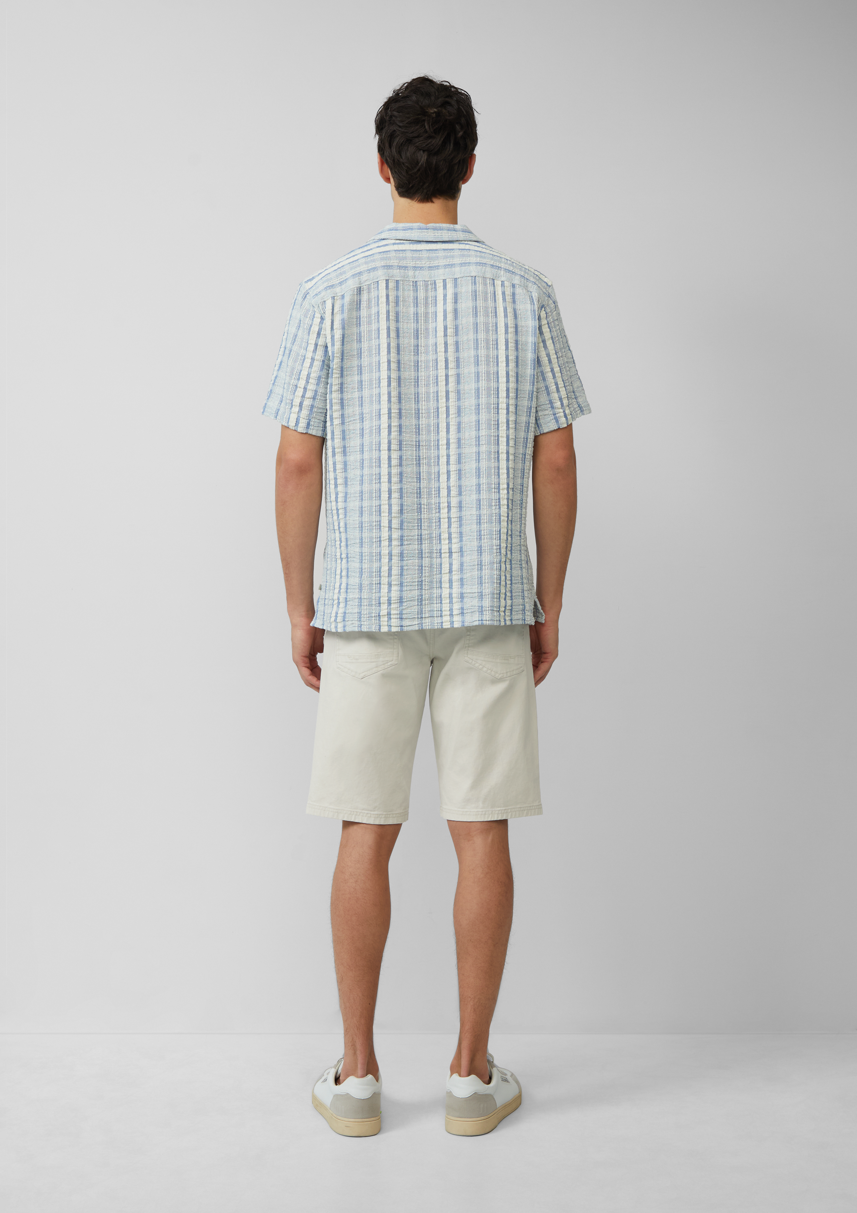 Chemise in 53H1 & 01H1