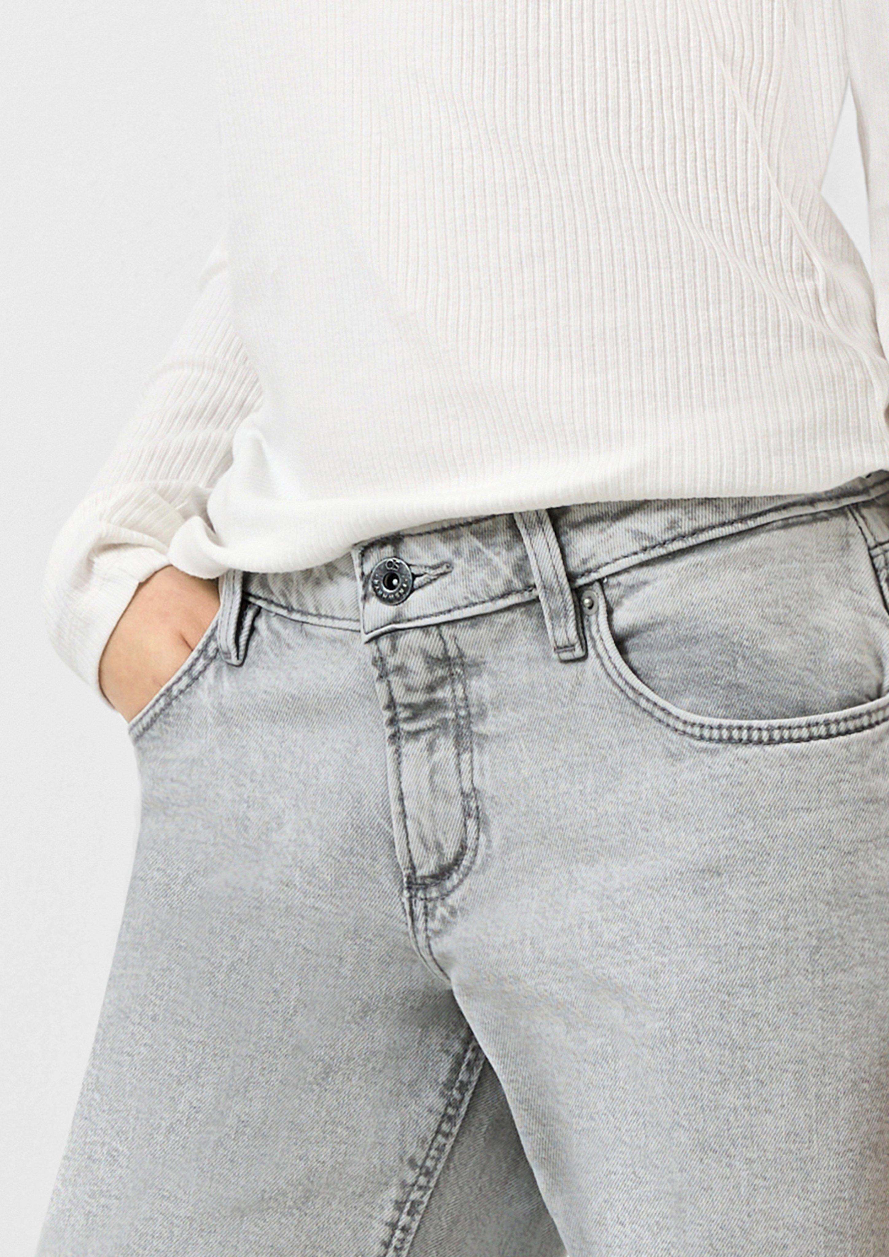 Jean in 92Z7, 93Z7, 56Z7, 99Z2, 58Z7 & 53Z7