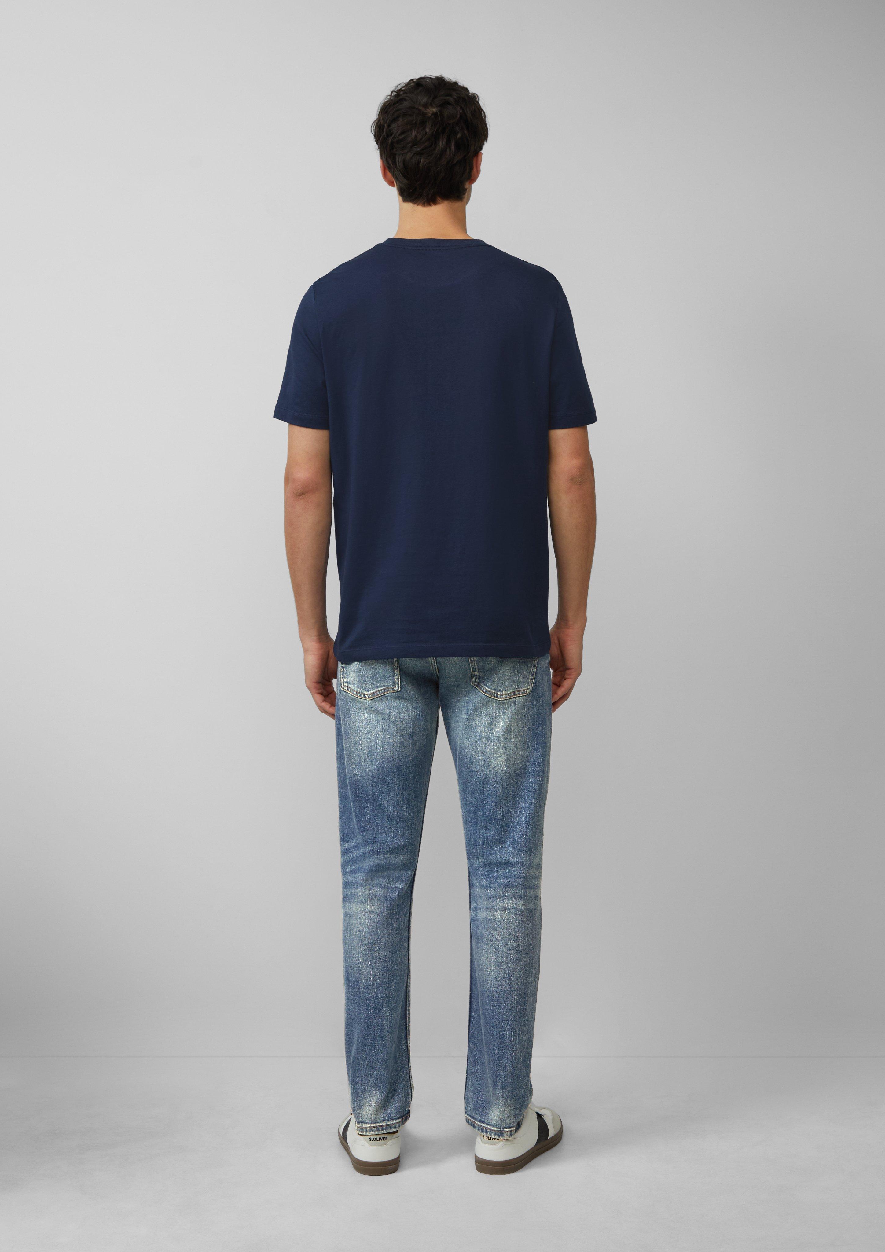 T-Shirt in 58D1, 94D1, 12D1, 58D2, 01D2 & 01D1