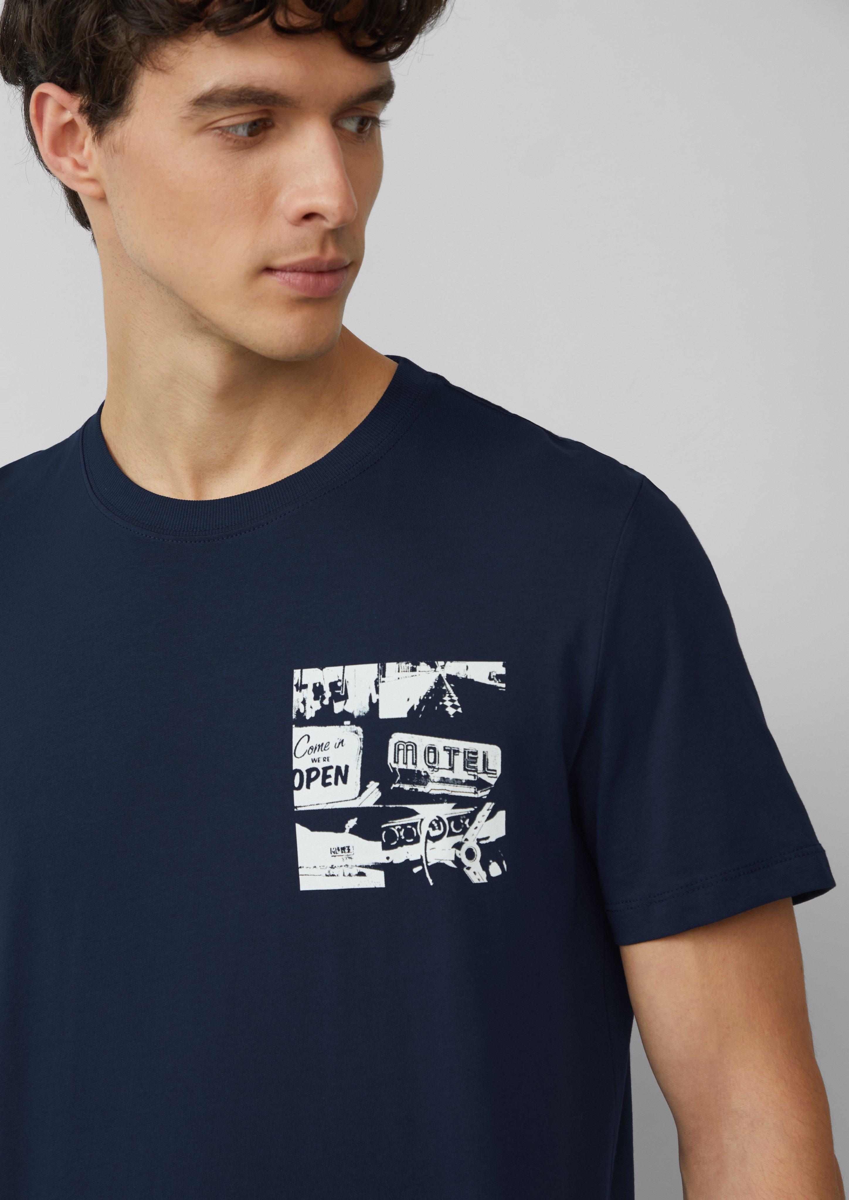 T-Shirt in 58D2, 94D1, 58D1, 12D1, 01D2 & 01D1