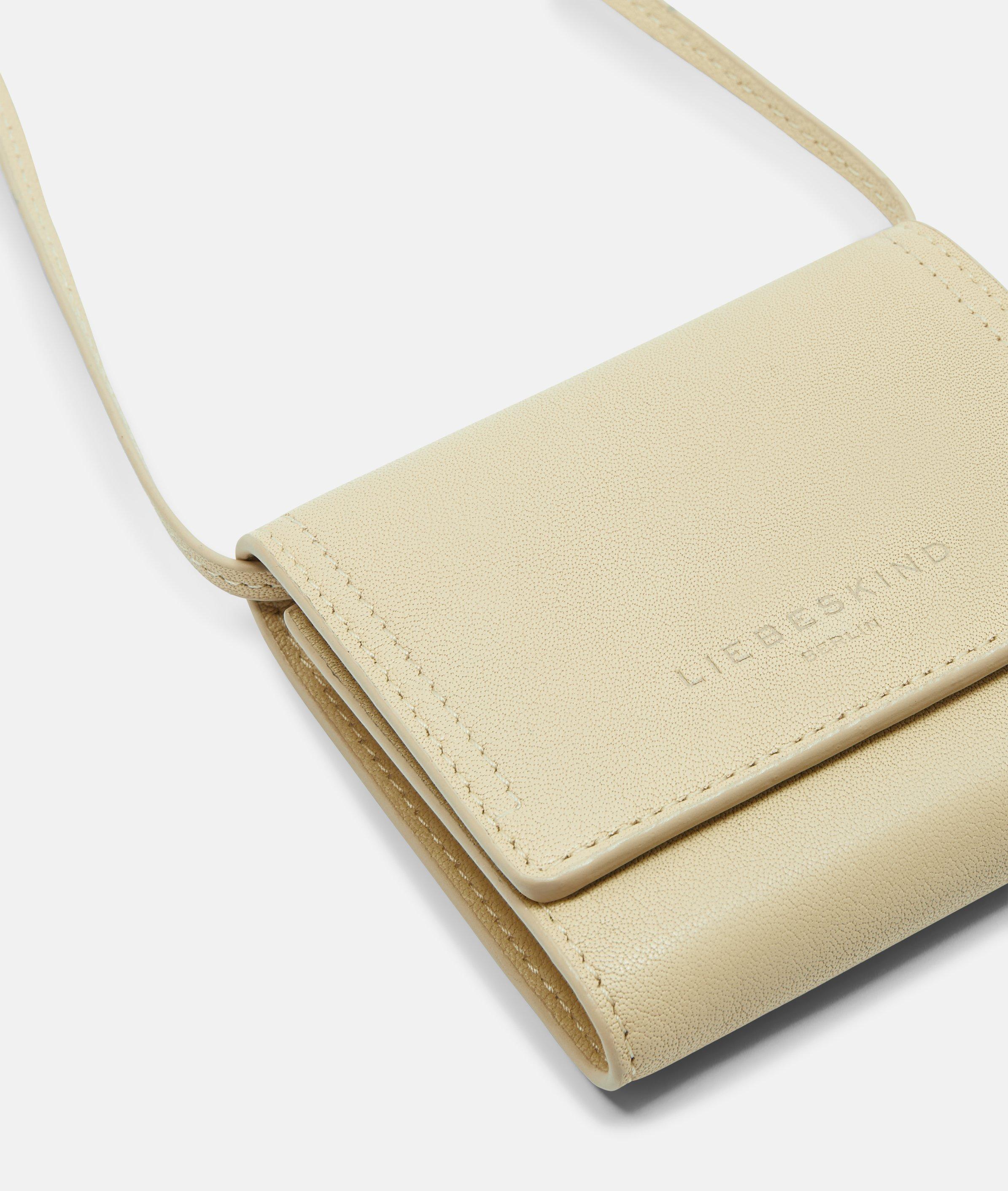 Ada in geel, beige, grijs, groen, blauw, crème, zwart & groen