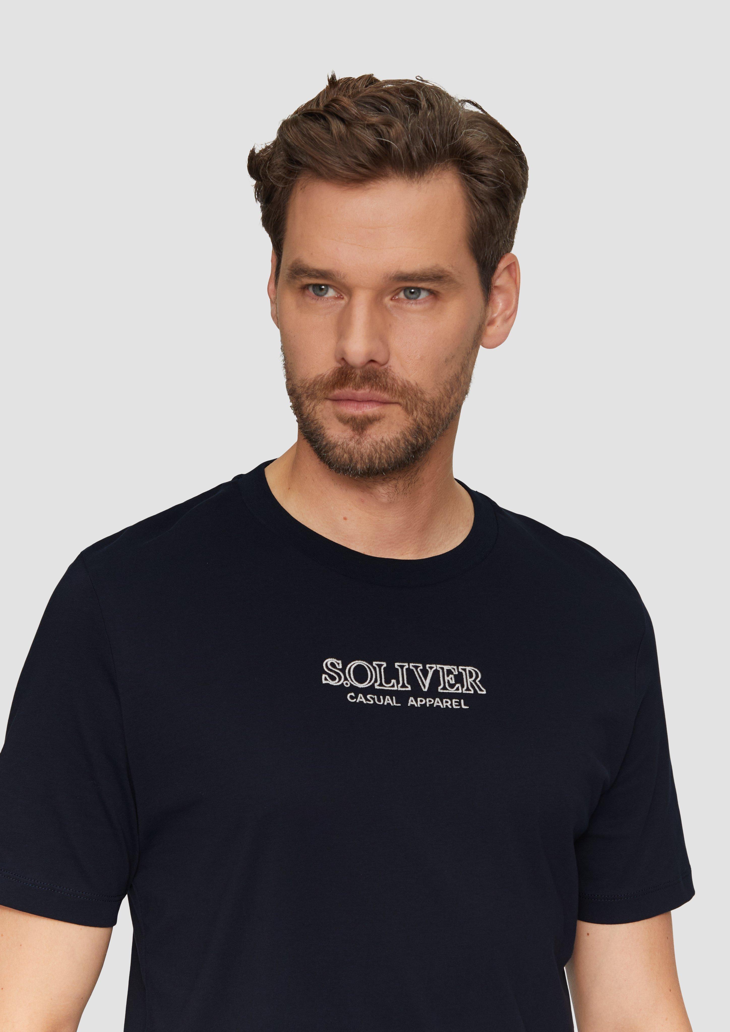 T-shirt in 59D3, 01D1, 23D1, 01D2, 59D1, 01D3, 67D1, 23D3, 62D2 & 62D3