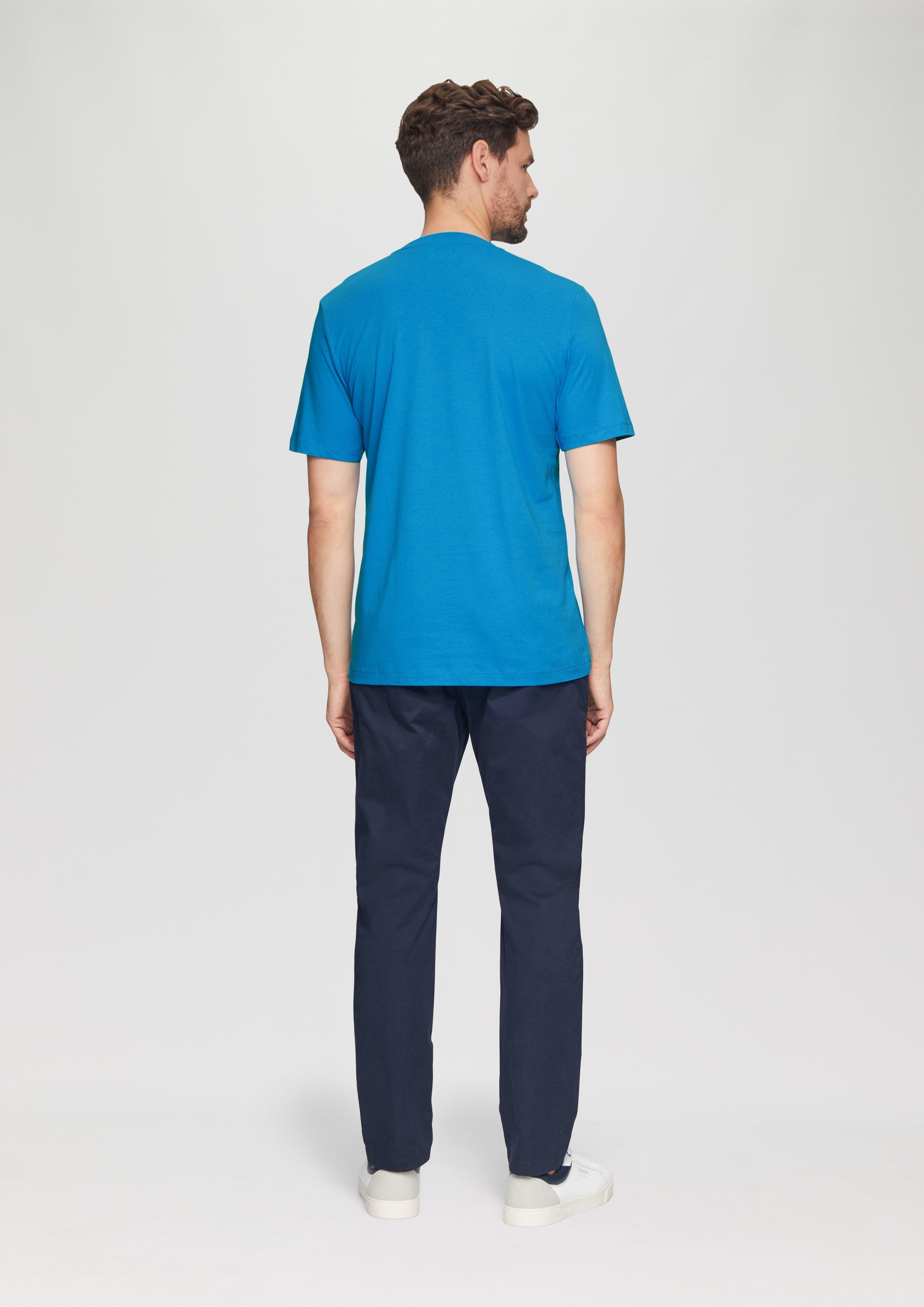 T-shirt in 62D3, 59D3, 01D1, 23D1, 01D2, 59D1, 01D3, 67D1, 23D3 & 62D2