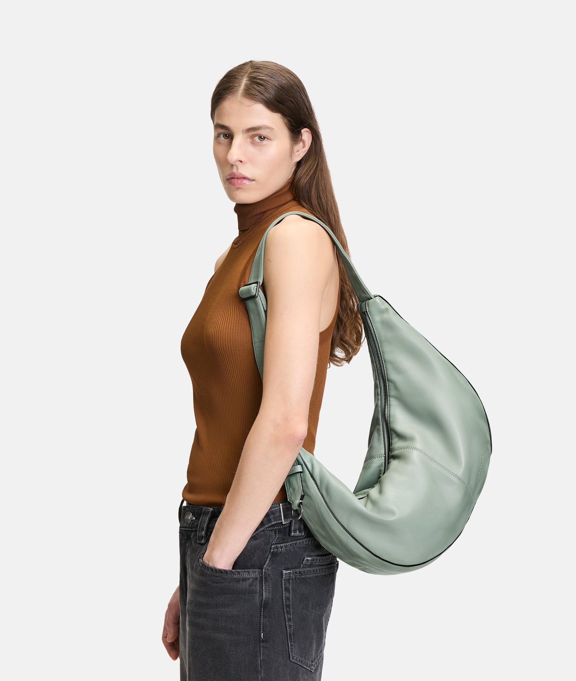 Moon Hobo M en vert, noir, beige, crème, bleu & gris