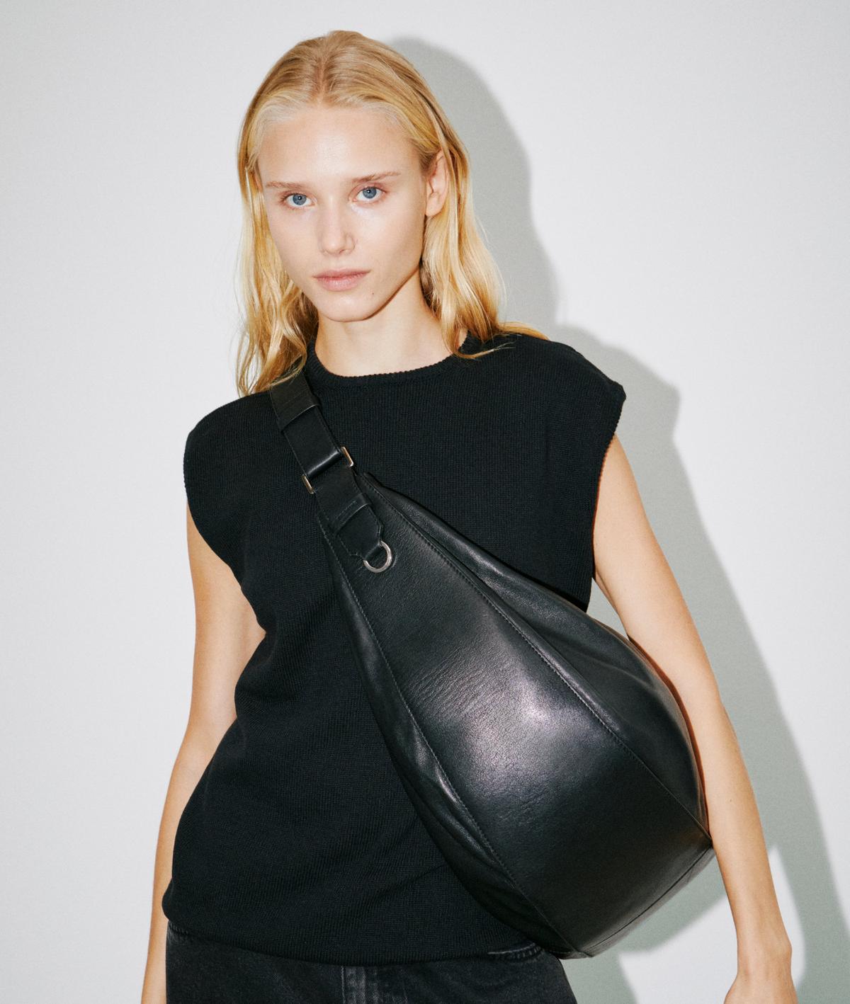 【OVHEE】LUNE HOBO BAG 3色 What's in my yellow Lune Hobo Bag?˖◛⁺˖ #ovhee #오브히 #루네