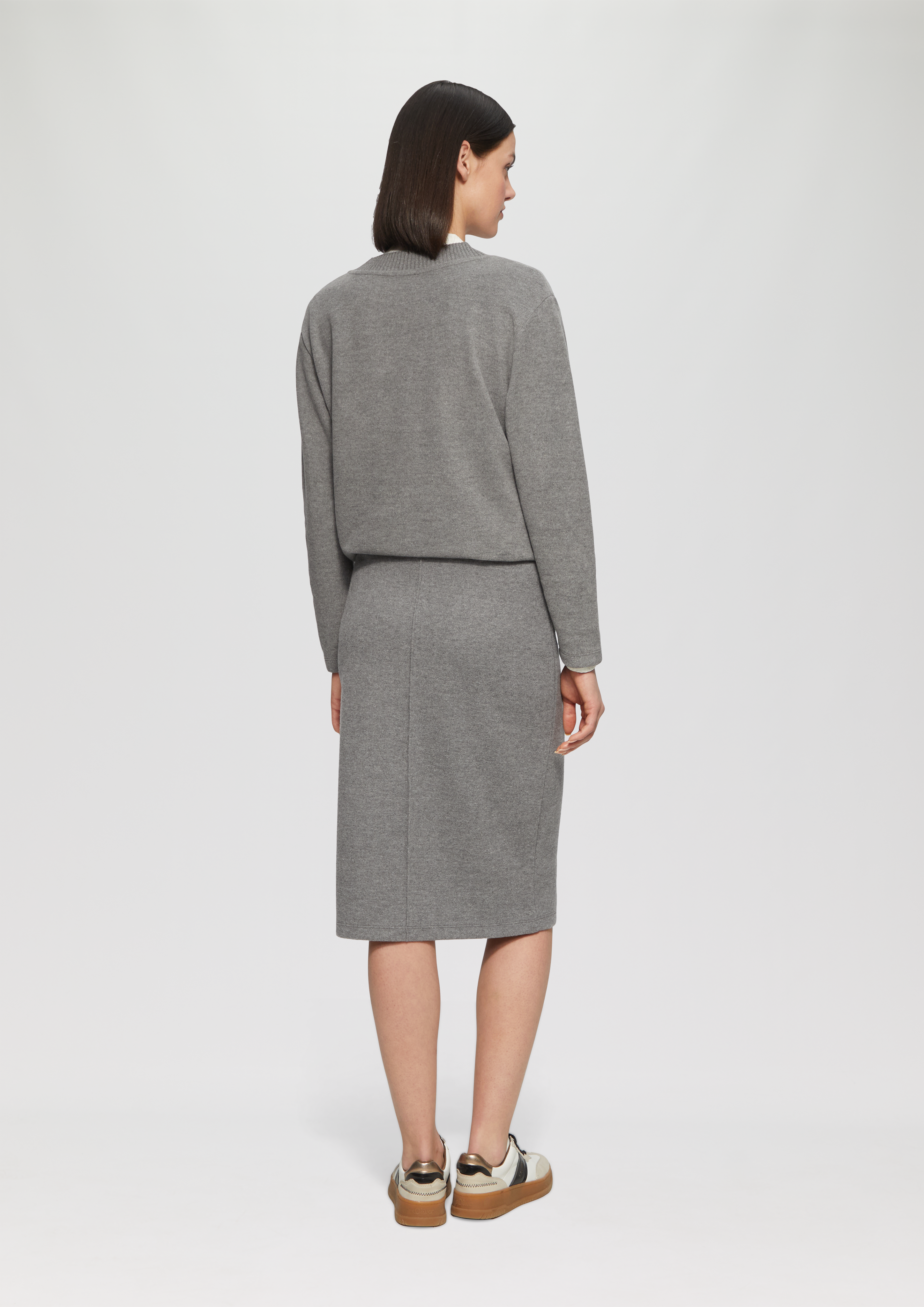 Sweatshirt in 9730, 65W9, 81W9 & 50W9