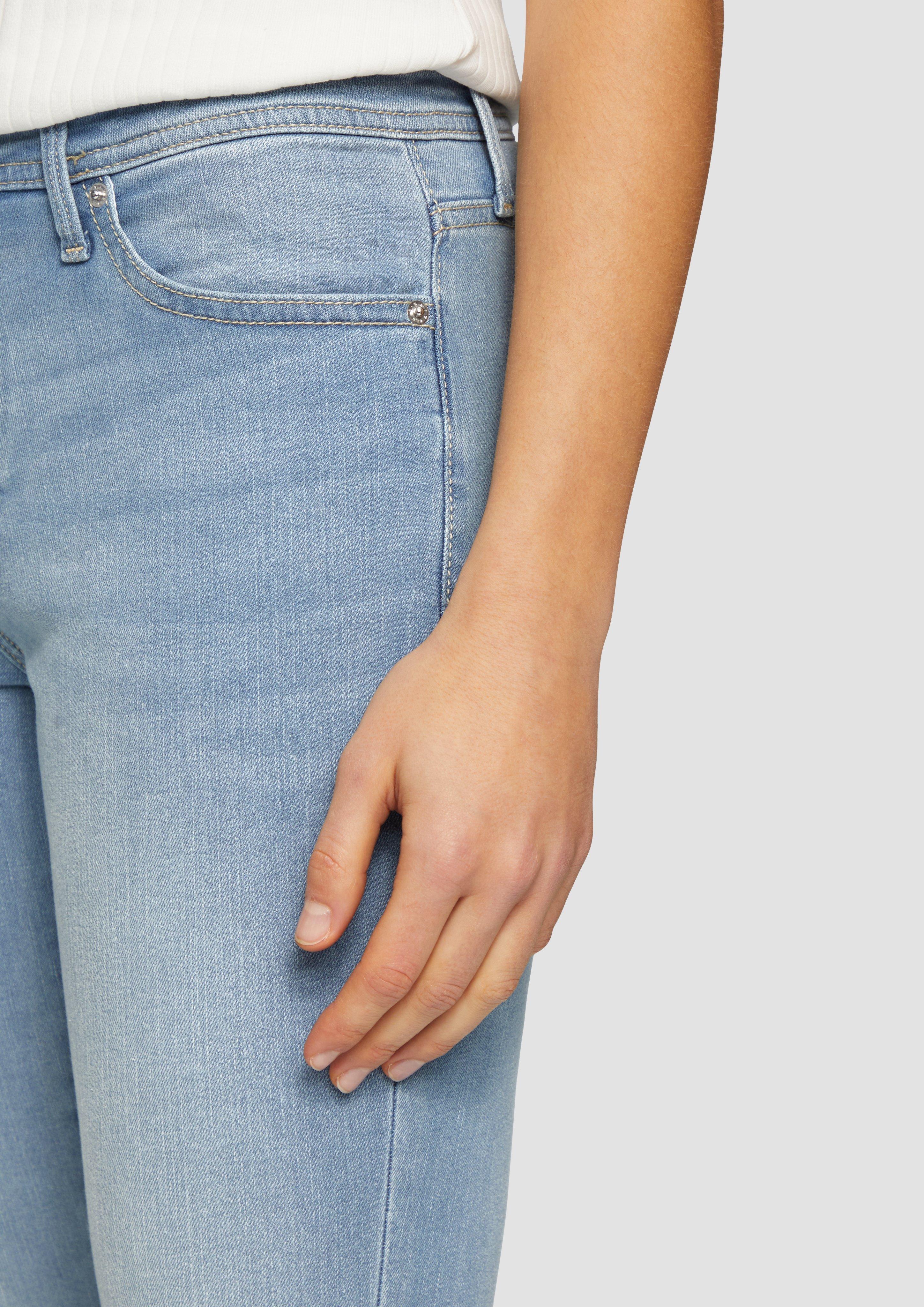 Jeans in 55Z4, 59Z4, 57Z4 & 99Z4