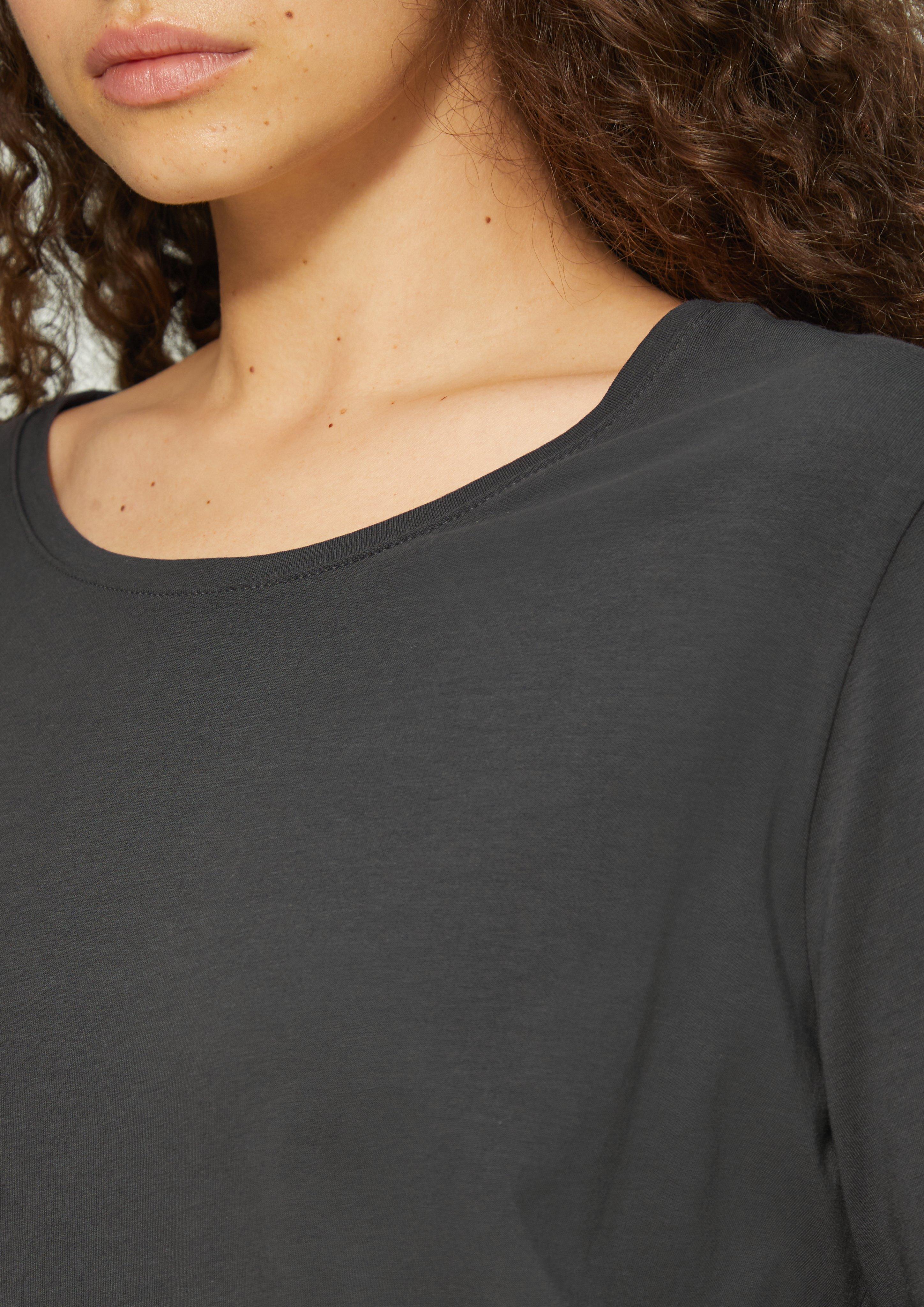 T-shirt in 9826 & 6469