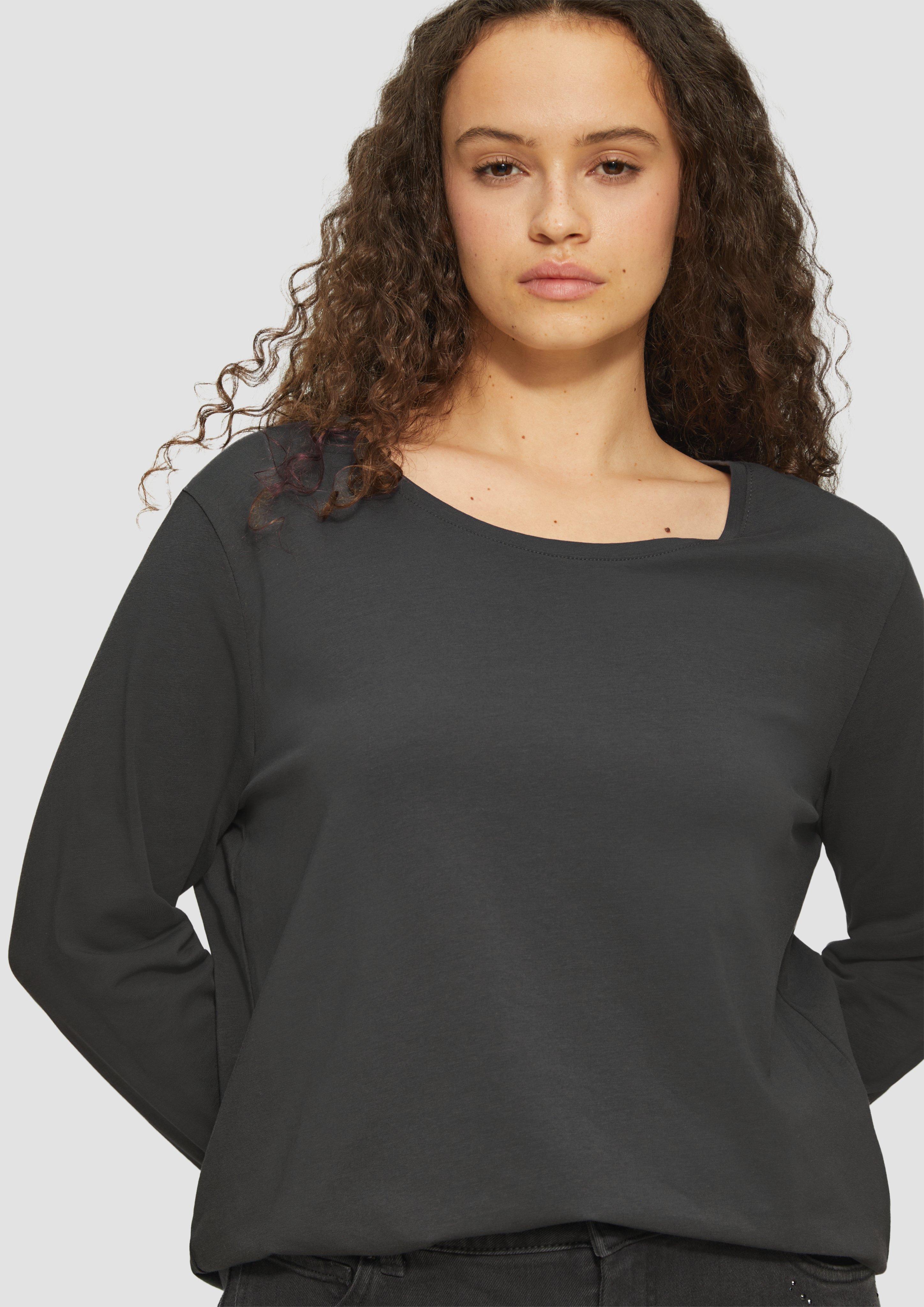 T-shirt in 9826 & 6469