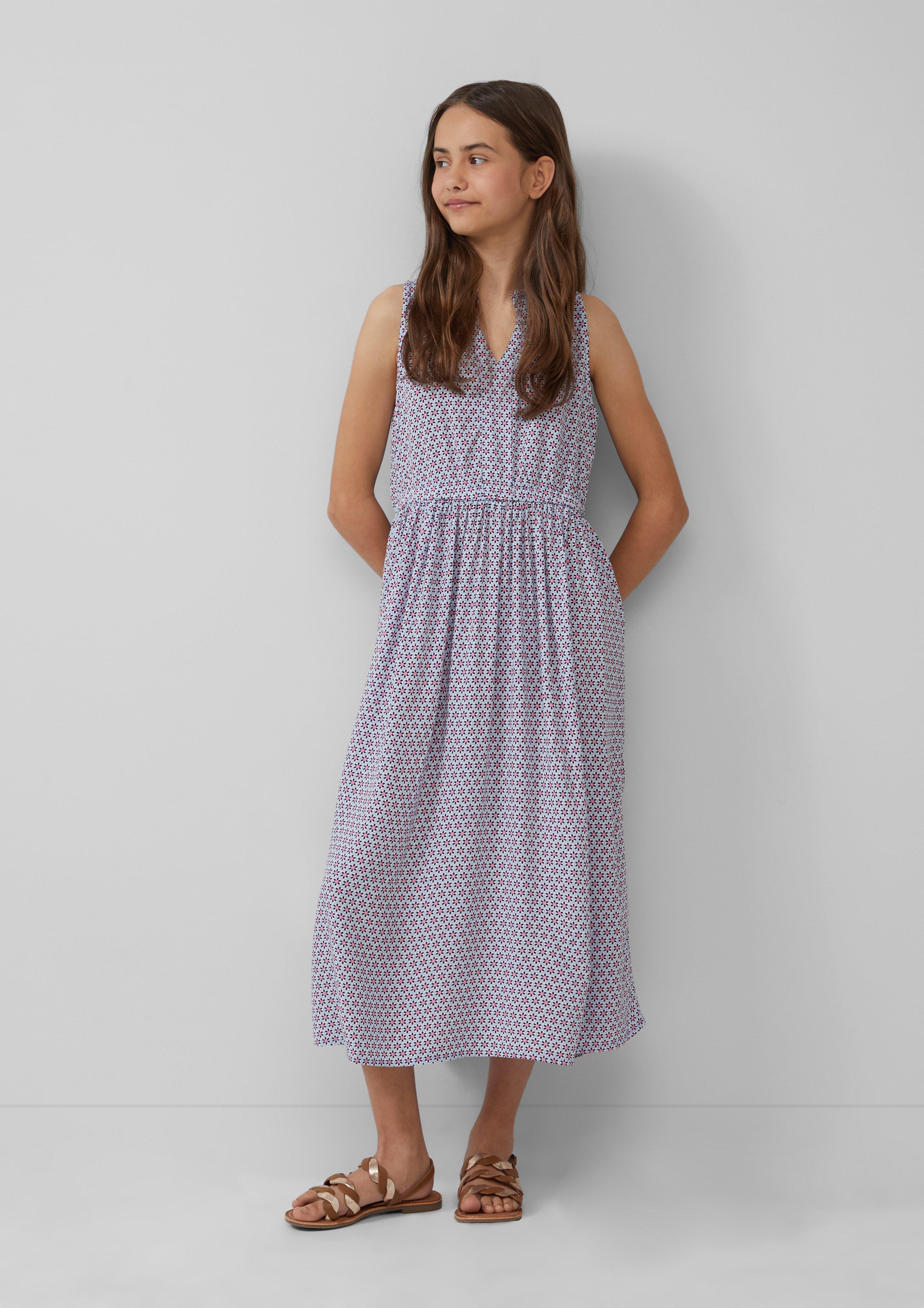 Robe in 01A2, 53A1 & 59A3