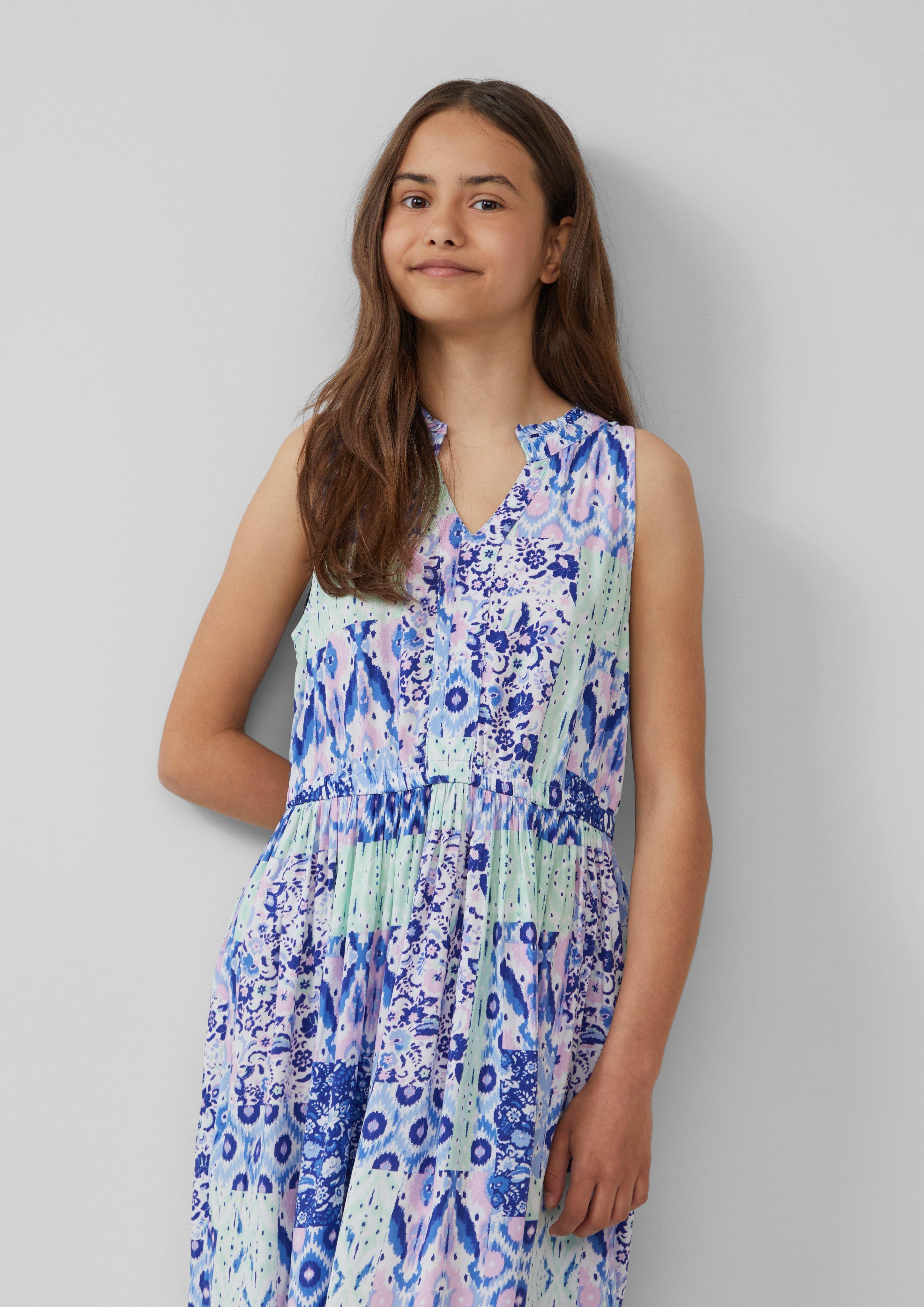 Kleid in 53A1, 01A2 & 59A3