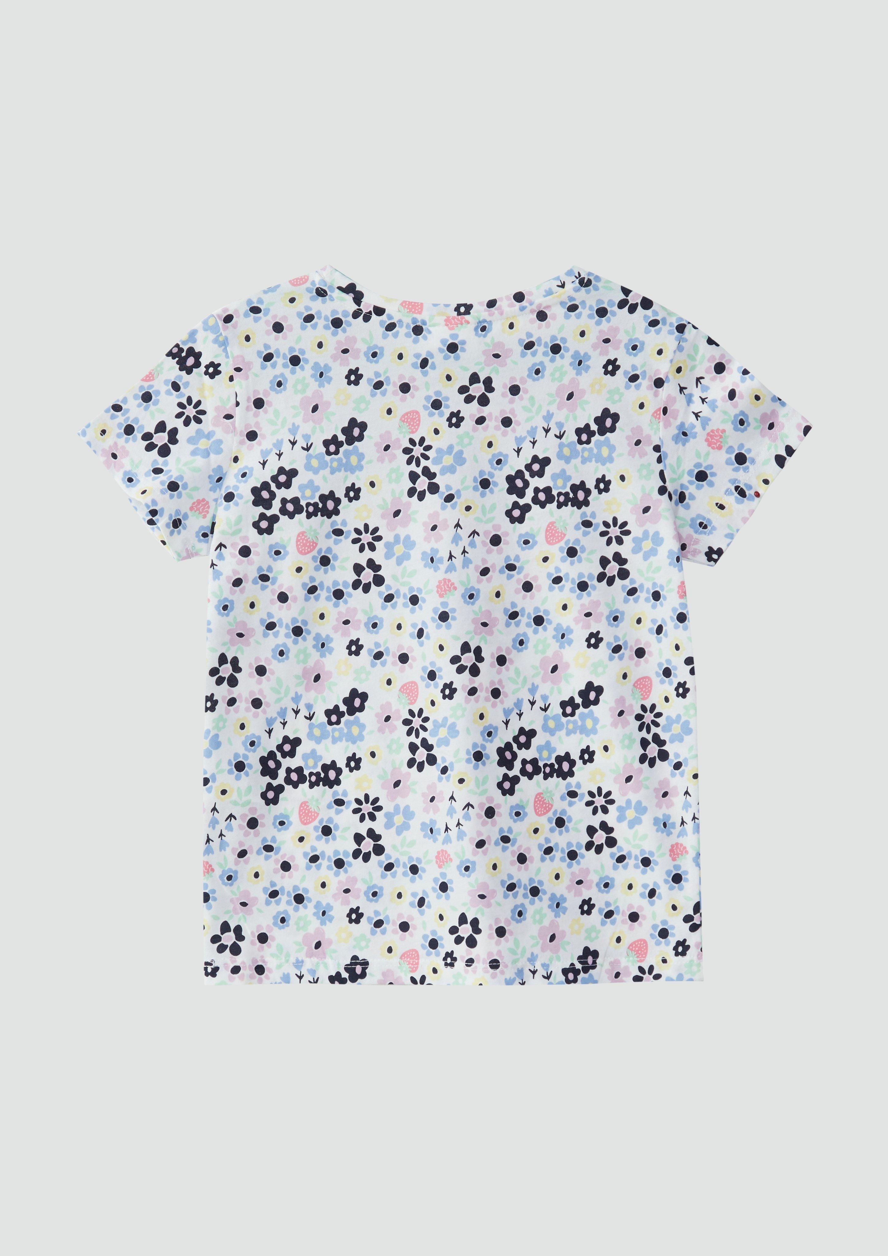 T-Shirt in 01A2, 42A3 & 59A2