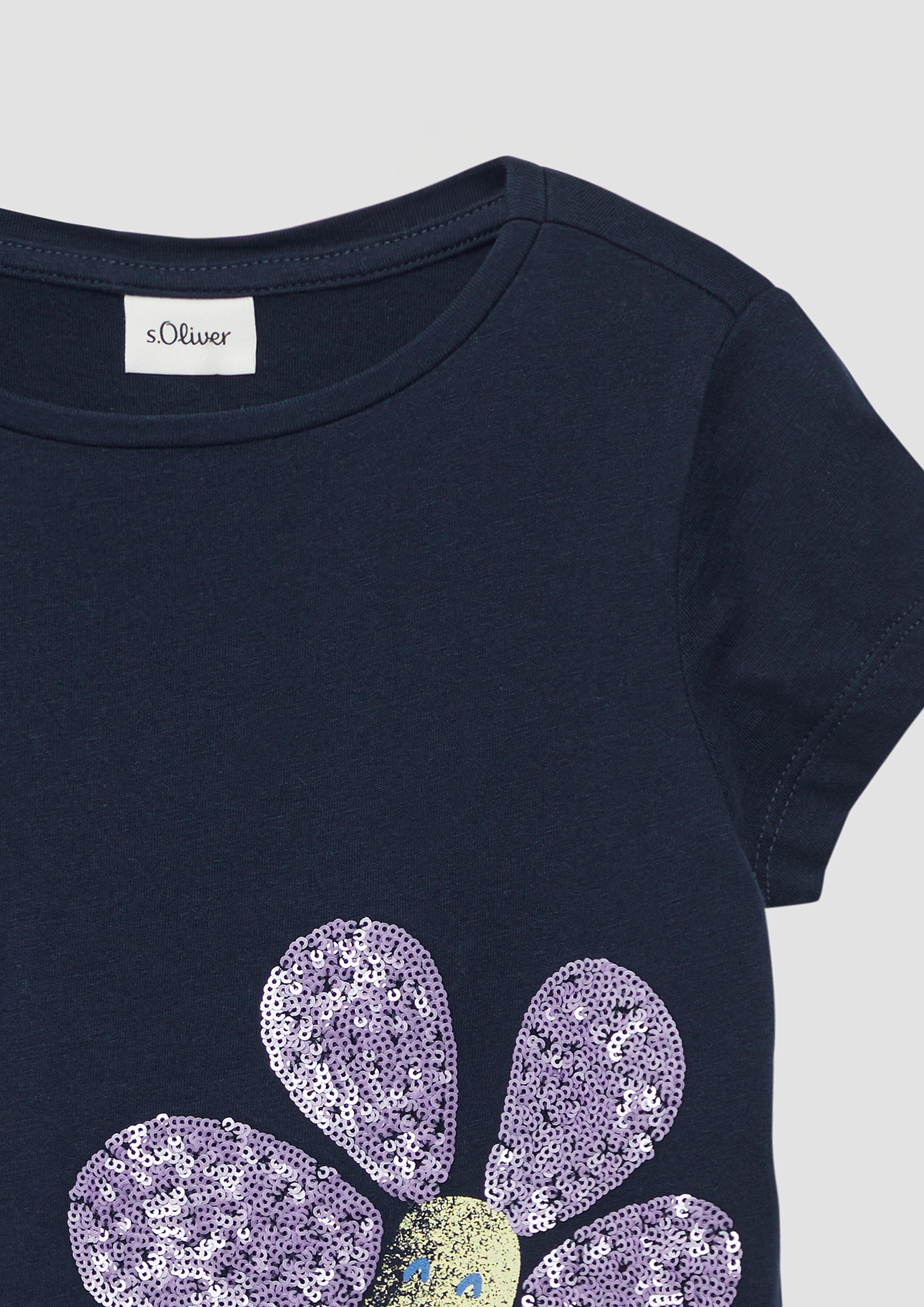 T-Shirt in 5952, 1120 & 4417