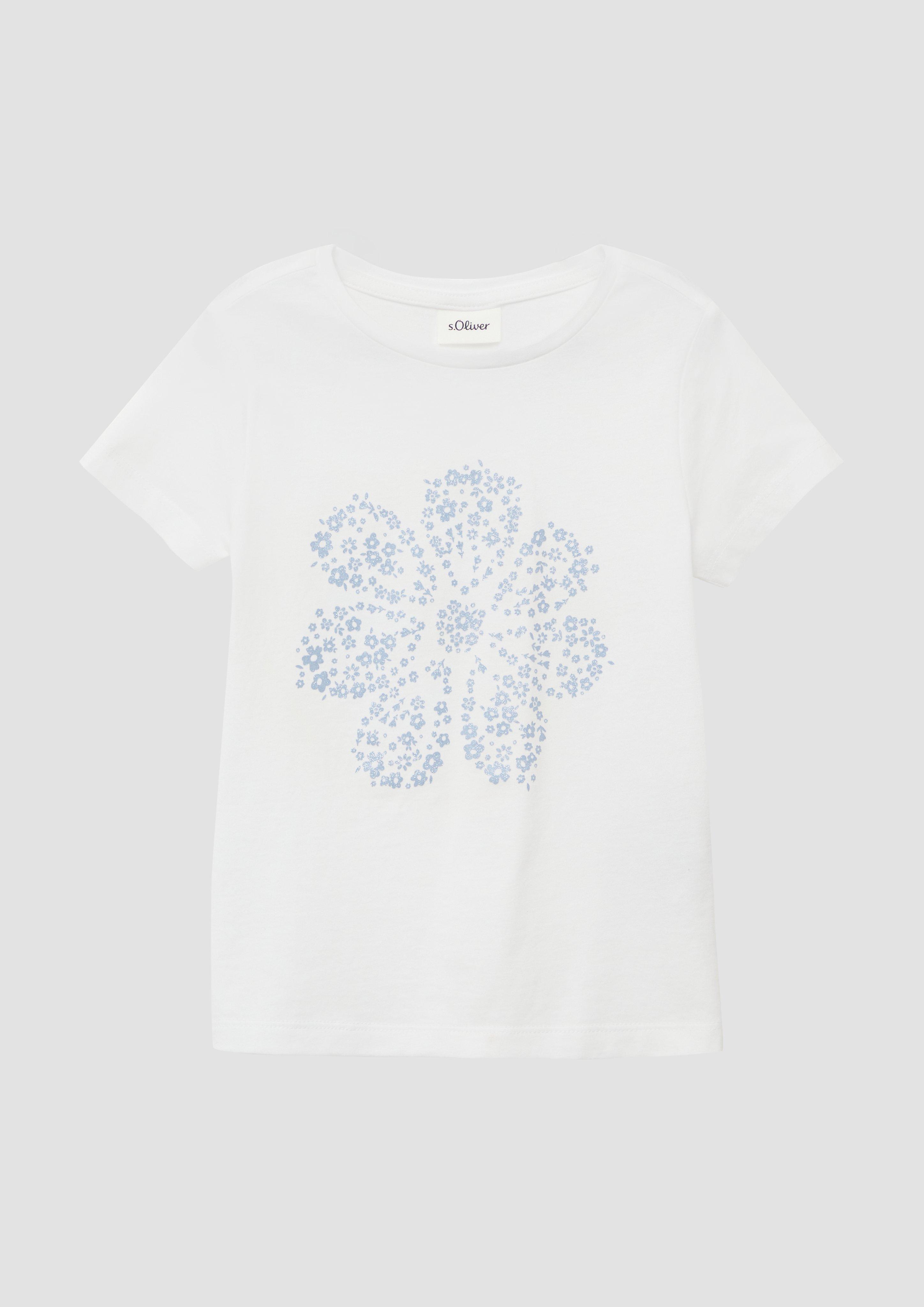 T-shirt in 0100, 1120, 4222 & 6080