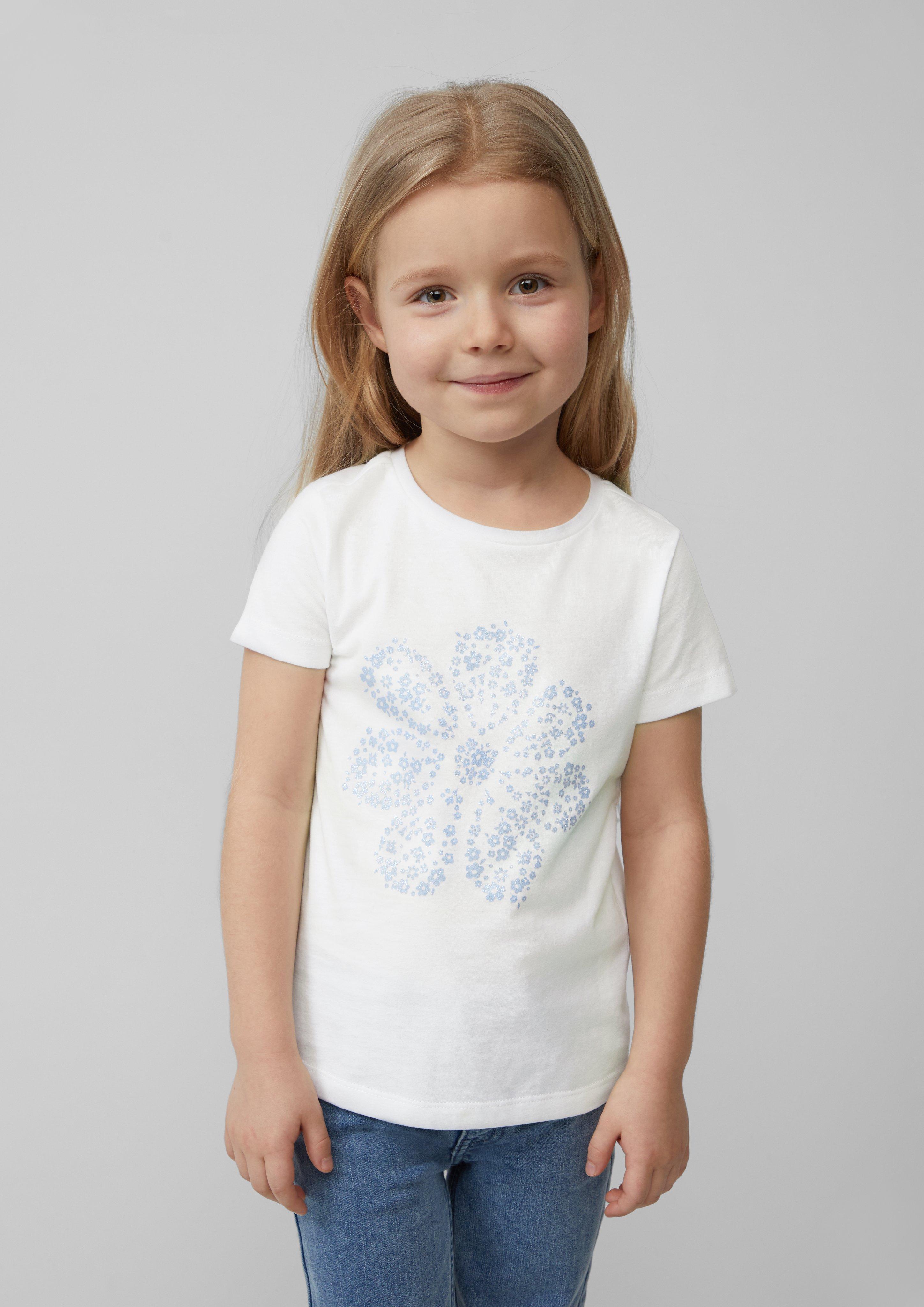 T-shirt in 0100, 1120, 4222 & 6080