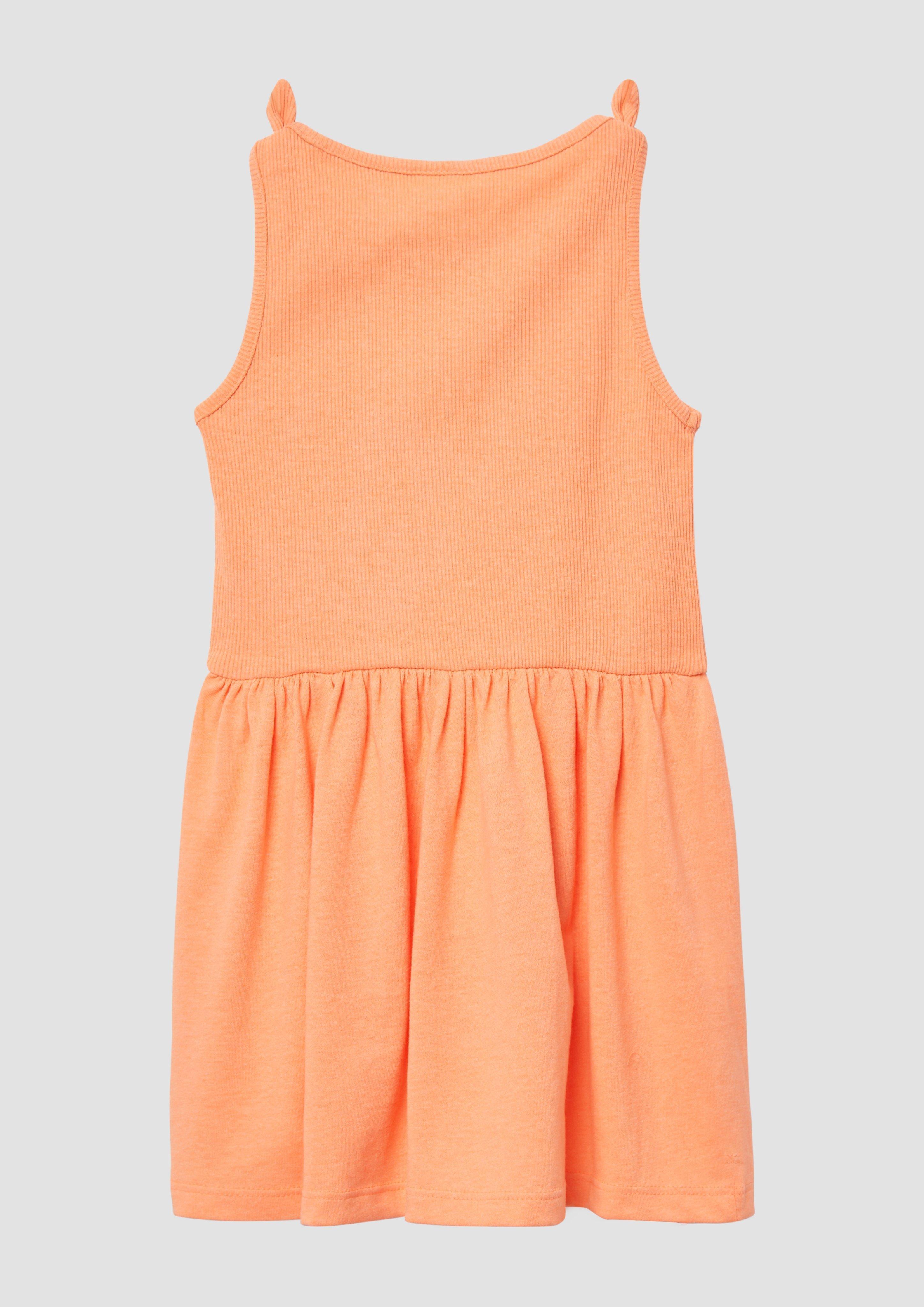 Kleid in 0068, 6115 & 4222