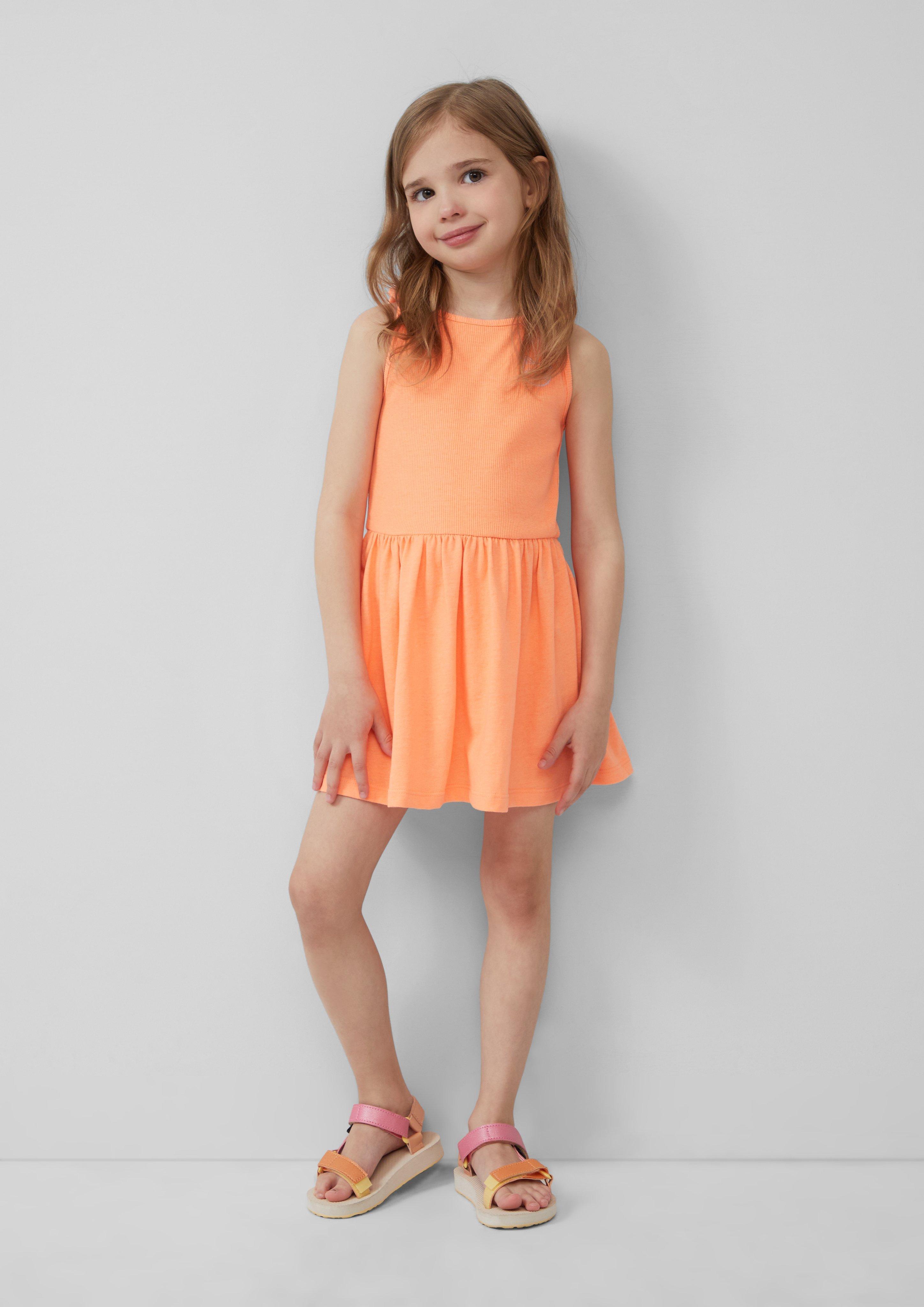 Kleid in 0068, 6115 & 4222