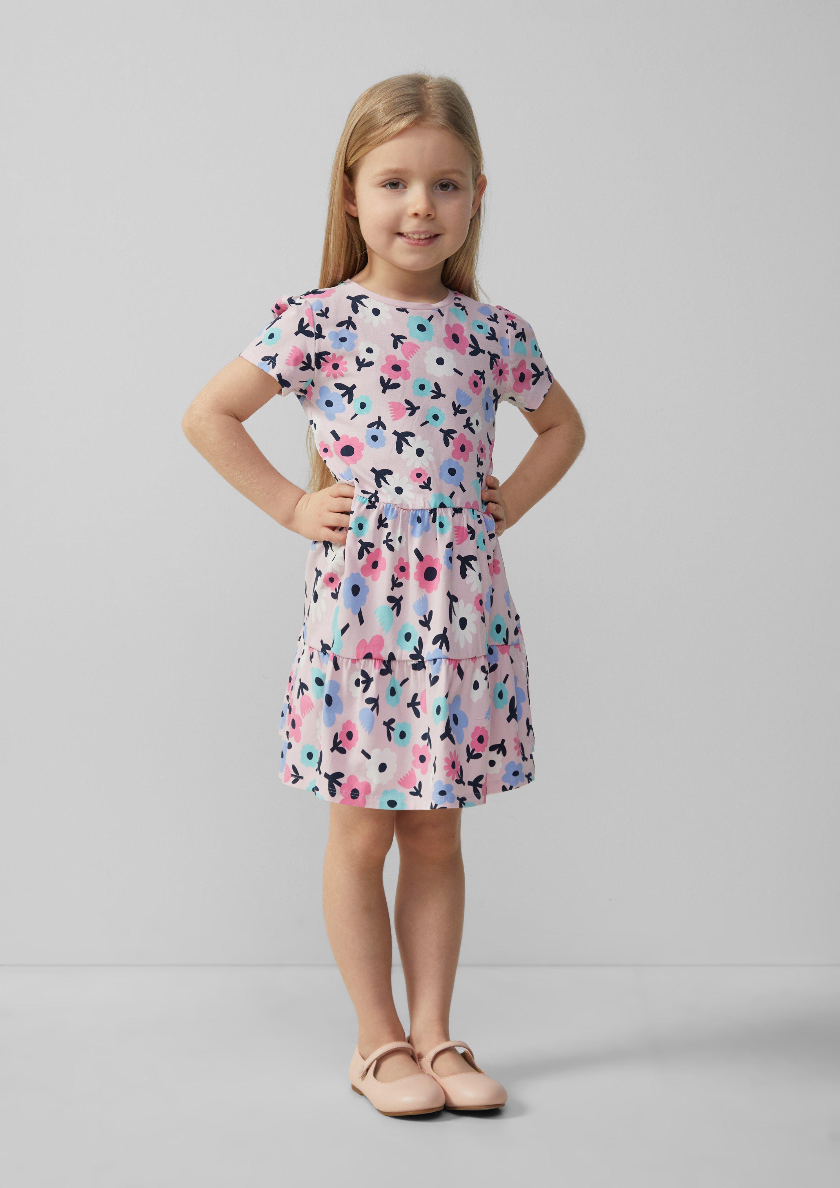 Jurk in 44A4, 53A1, 53A2, 44A3, 01A5 & 59A4